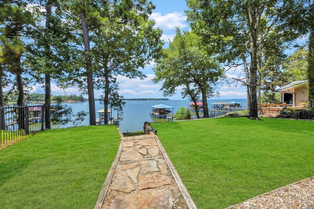 235 Island Drive Property Photo 2