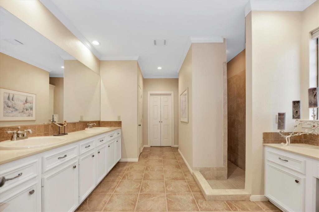 235 Island Drive Property Photo 30