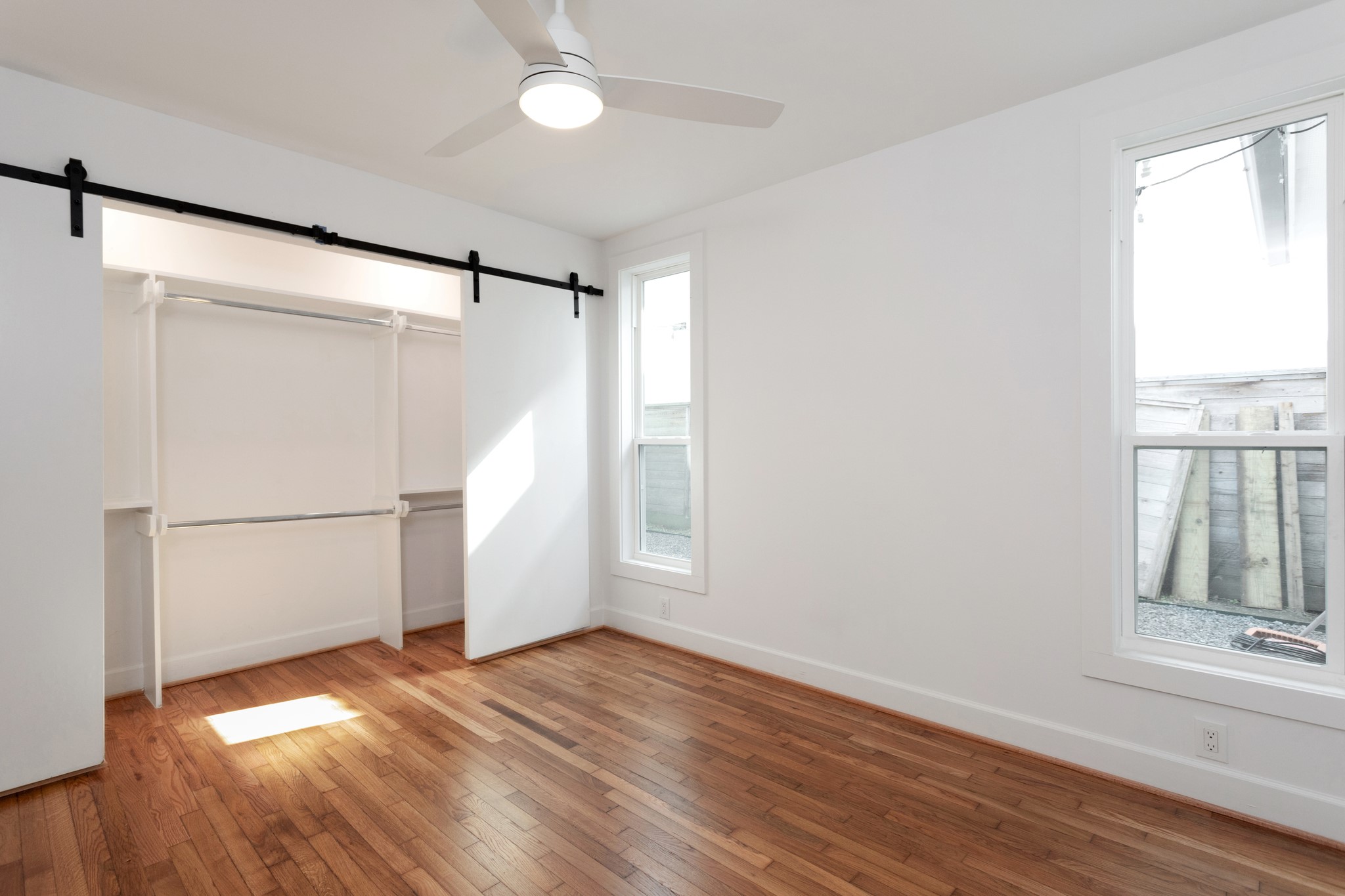 1834 Norcrest Drive Property Photo 10