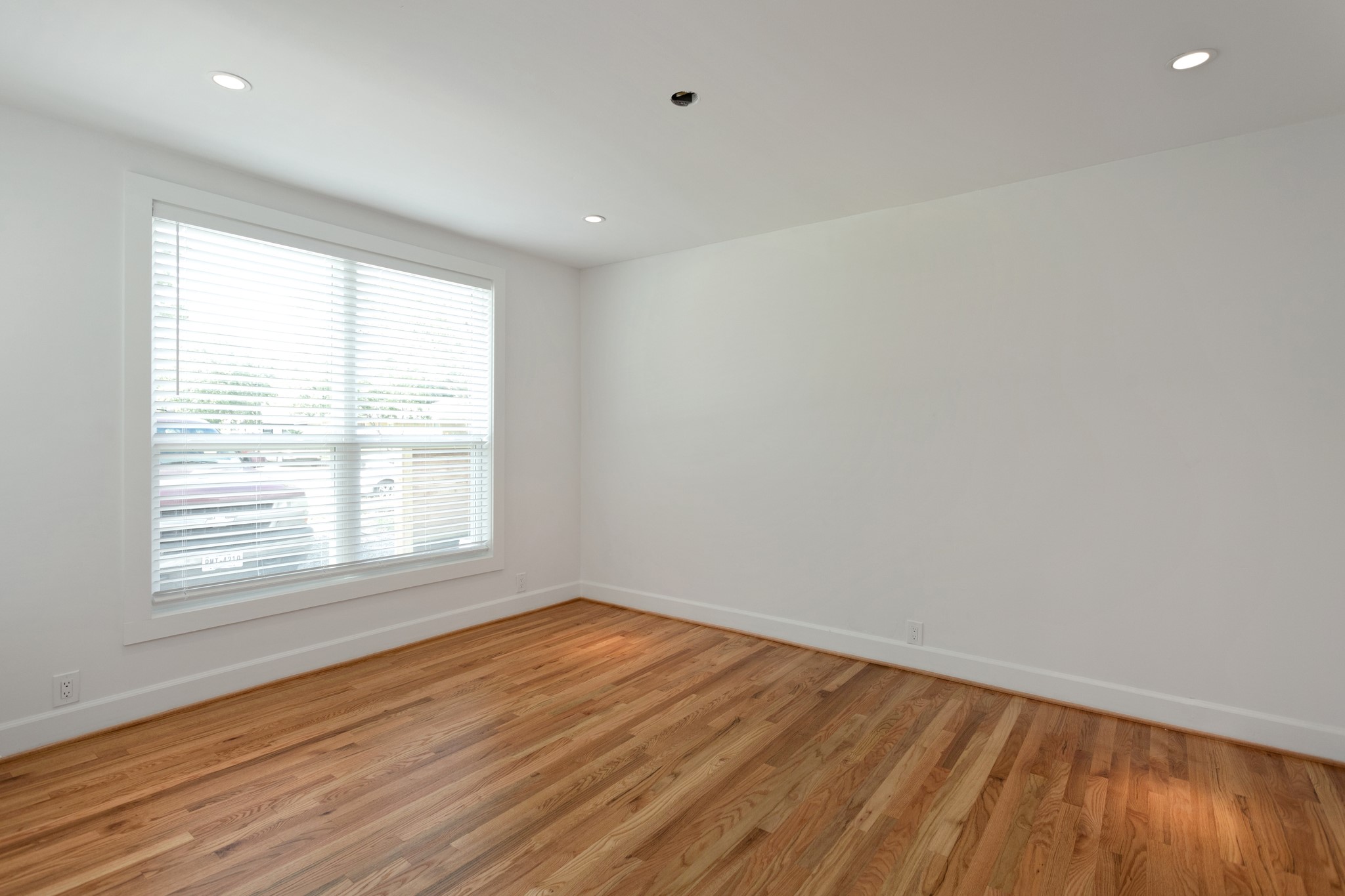 1834 Norcrest Drive Property Photo 16