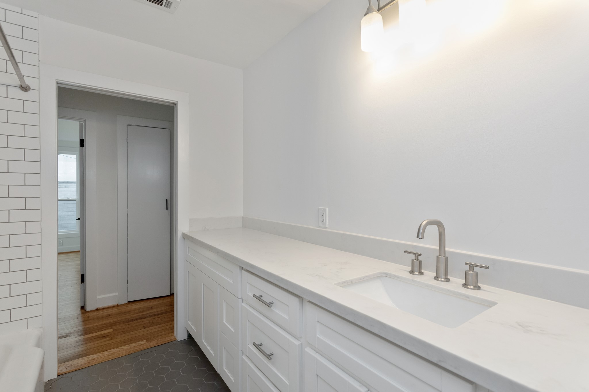 1834 Norcrest Drive Property Photo 24