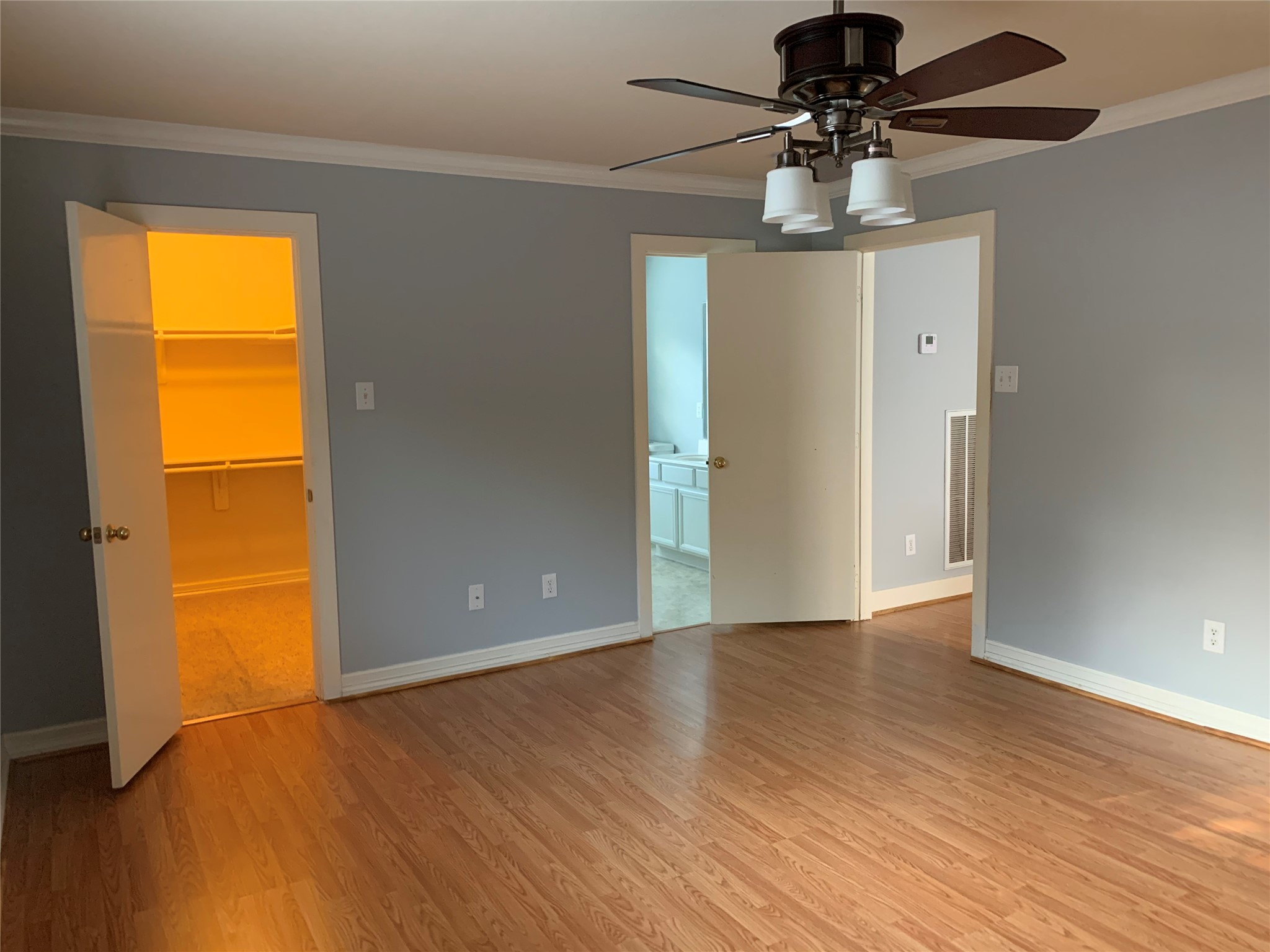 3923 Carriage Park Row Property Photo 17