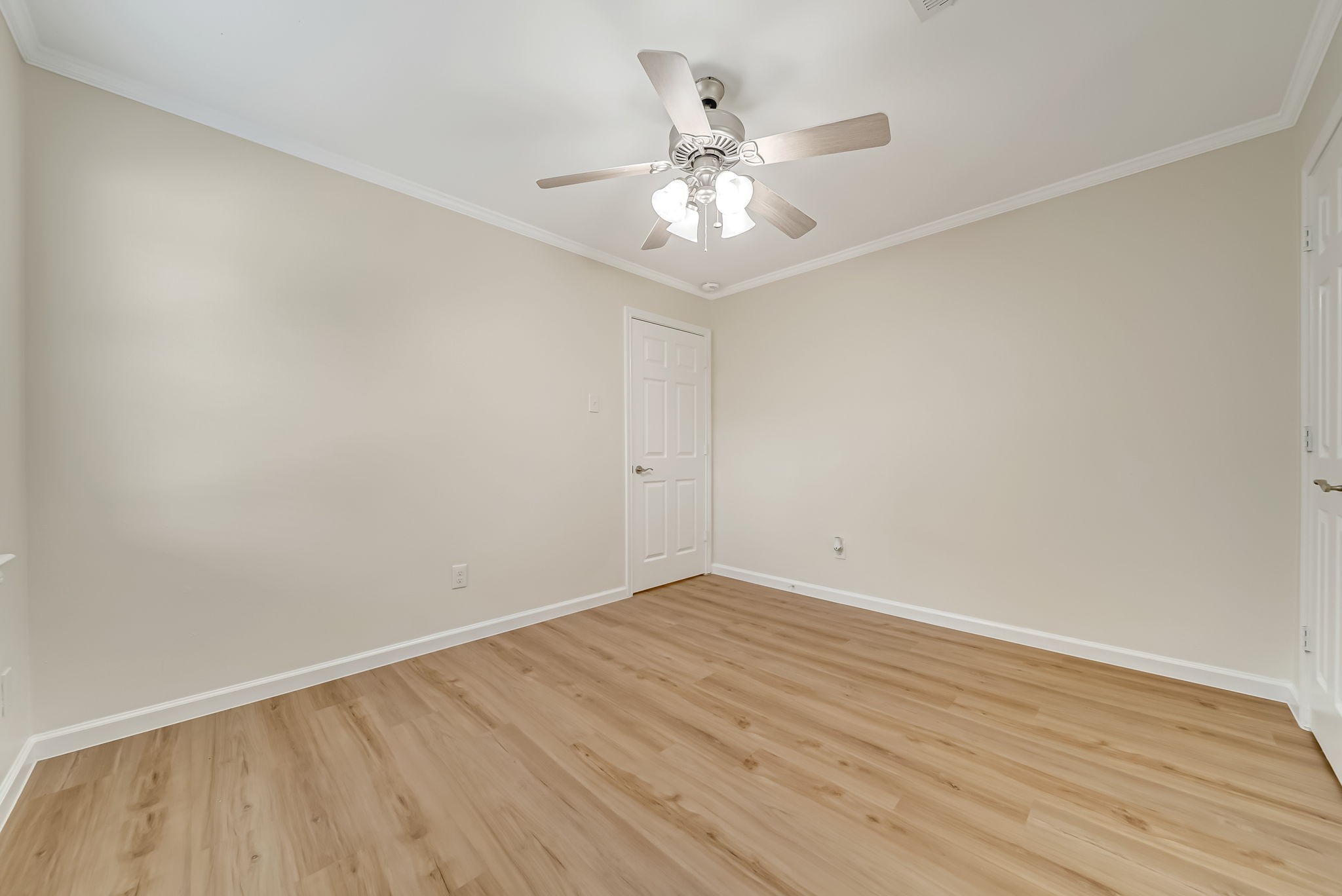4127 Hill Oak Drive Property Photo 26
