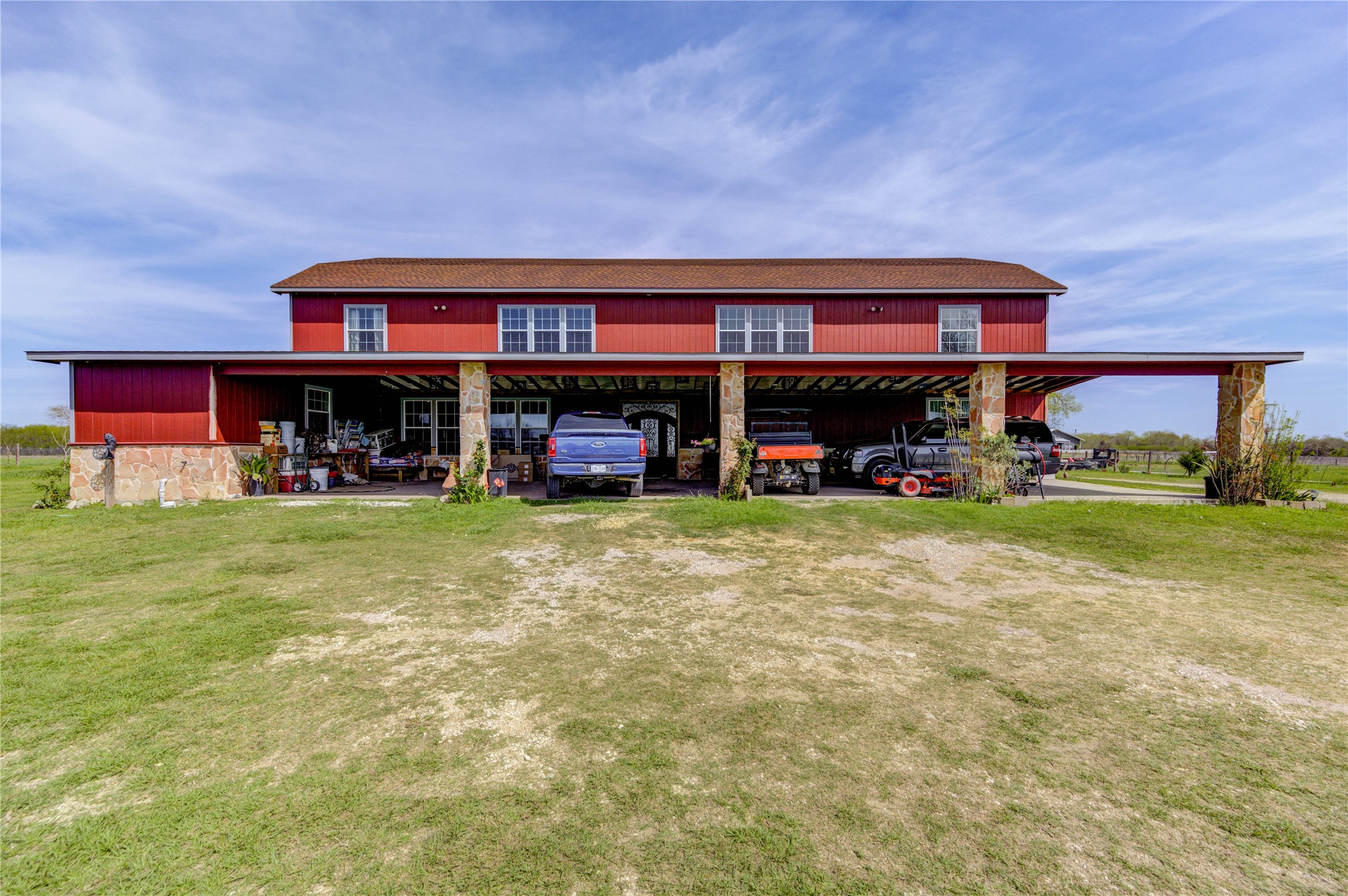 8570 Sunny Side Road Property Photo 3