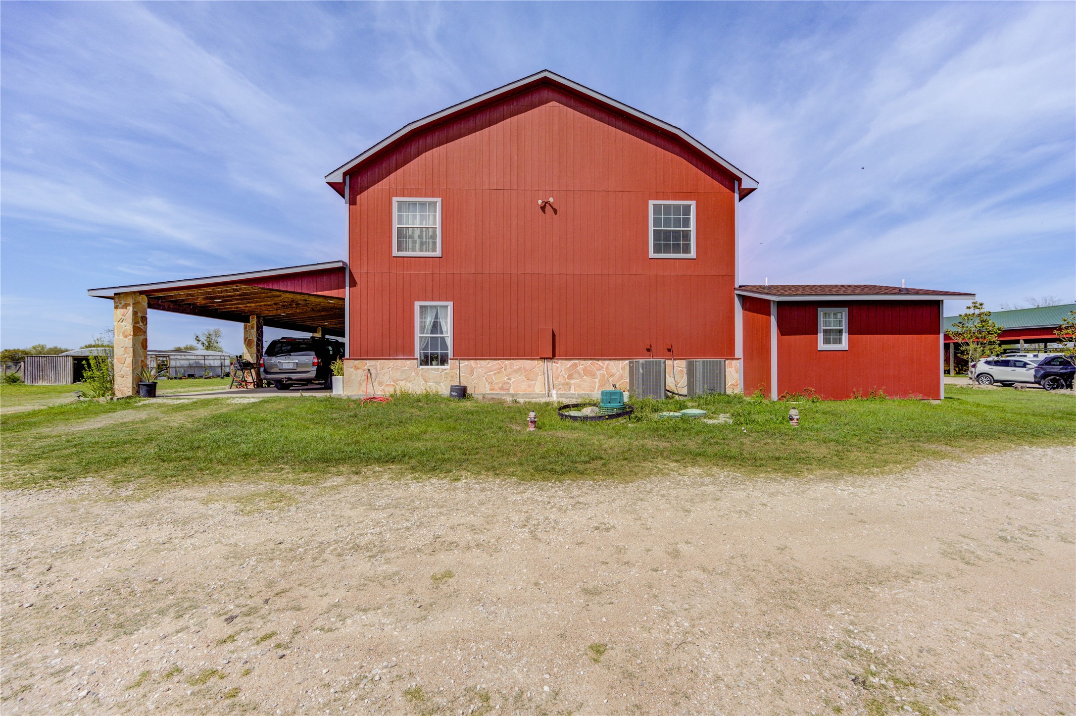 8570 Sunny Side Road Property Photo 6