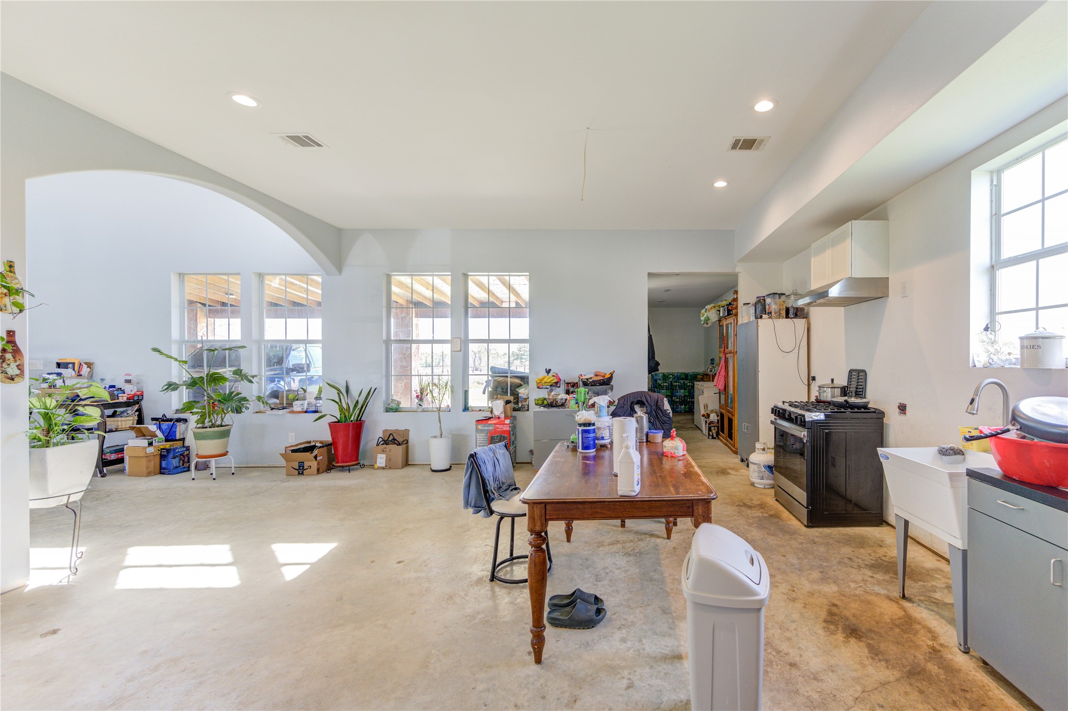 8570 Sunny Side Road Property Photo 16