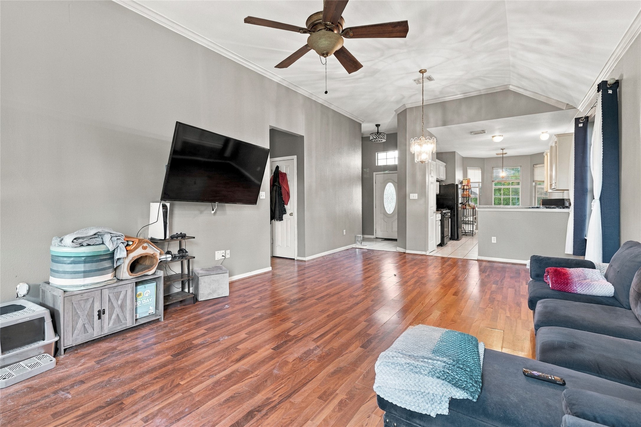 9711 Signet St Street Property Photo 19