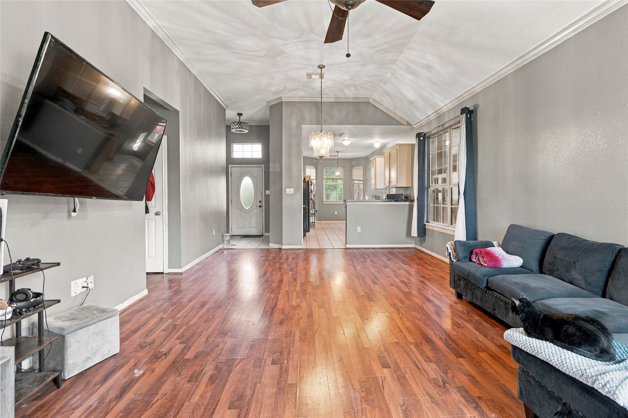 9711 Signet St Street Property Photo 20