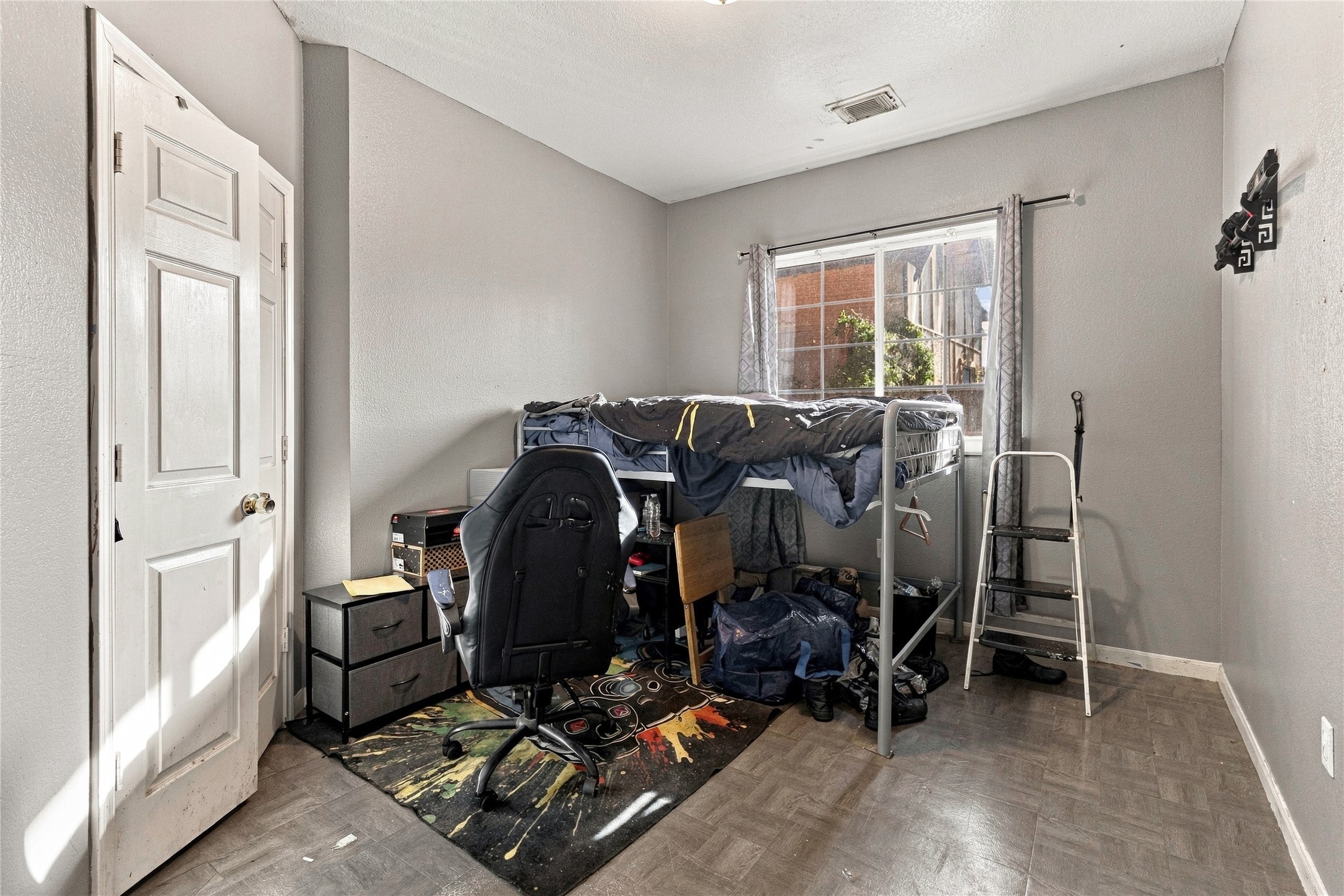 9711 Signet St Street Property Photo 22