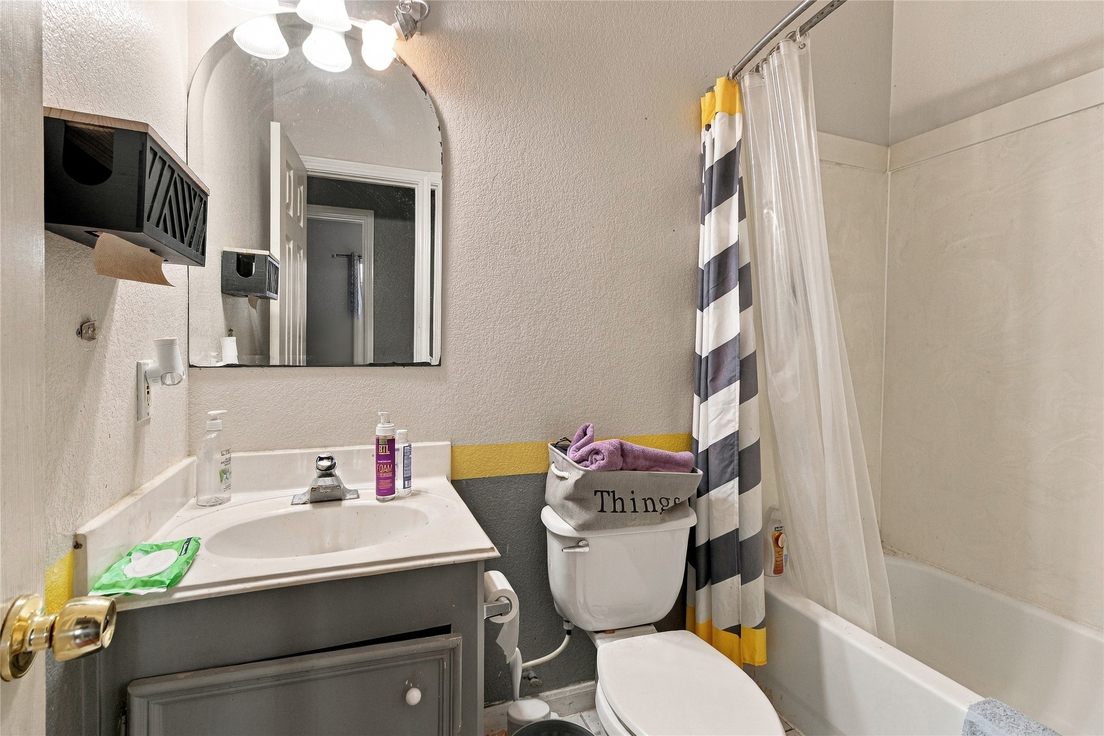 9711 Signet St Street Property Photo 23