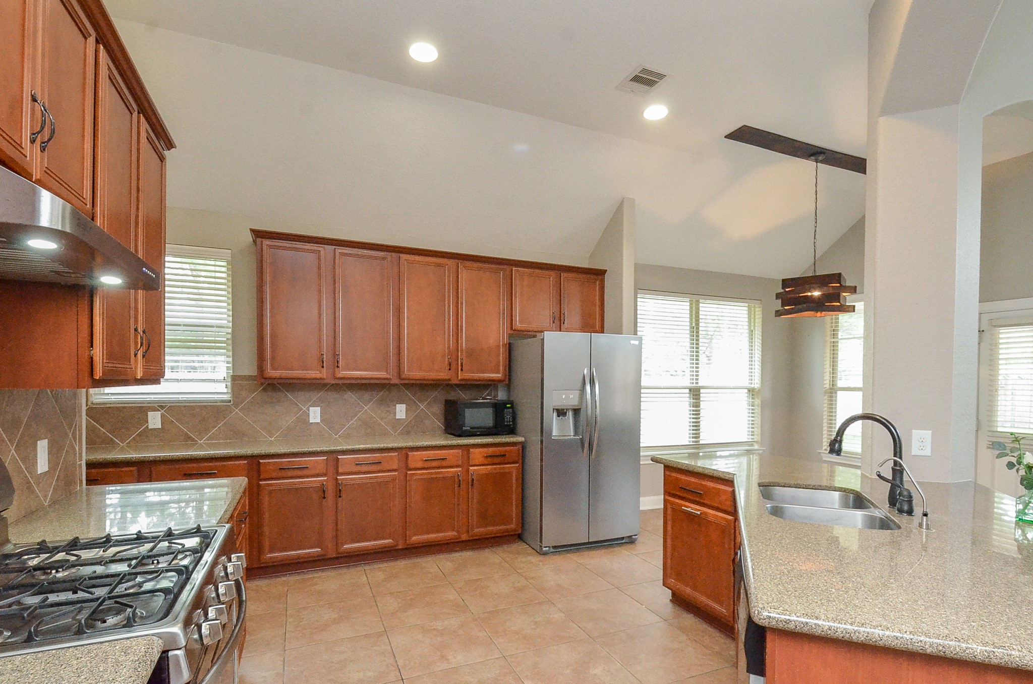 26202 Caper Meadow Lane Property Photo 9