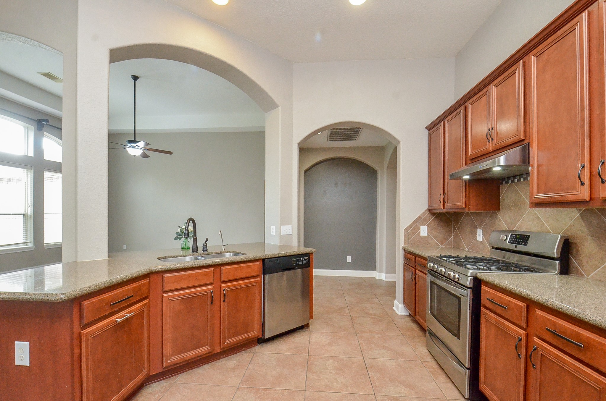 26202 Caper Meadow Lane Property Photo 10