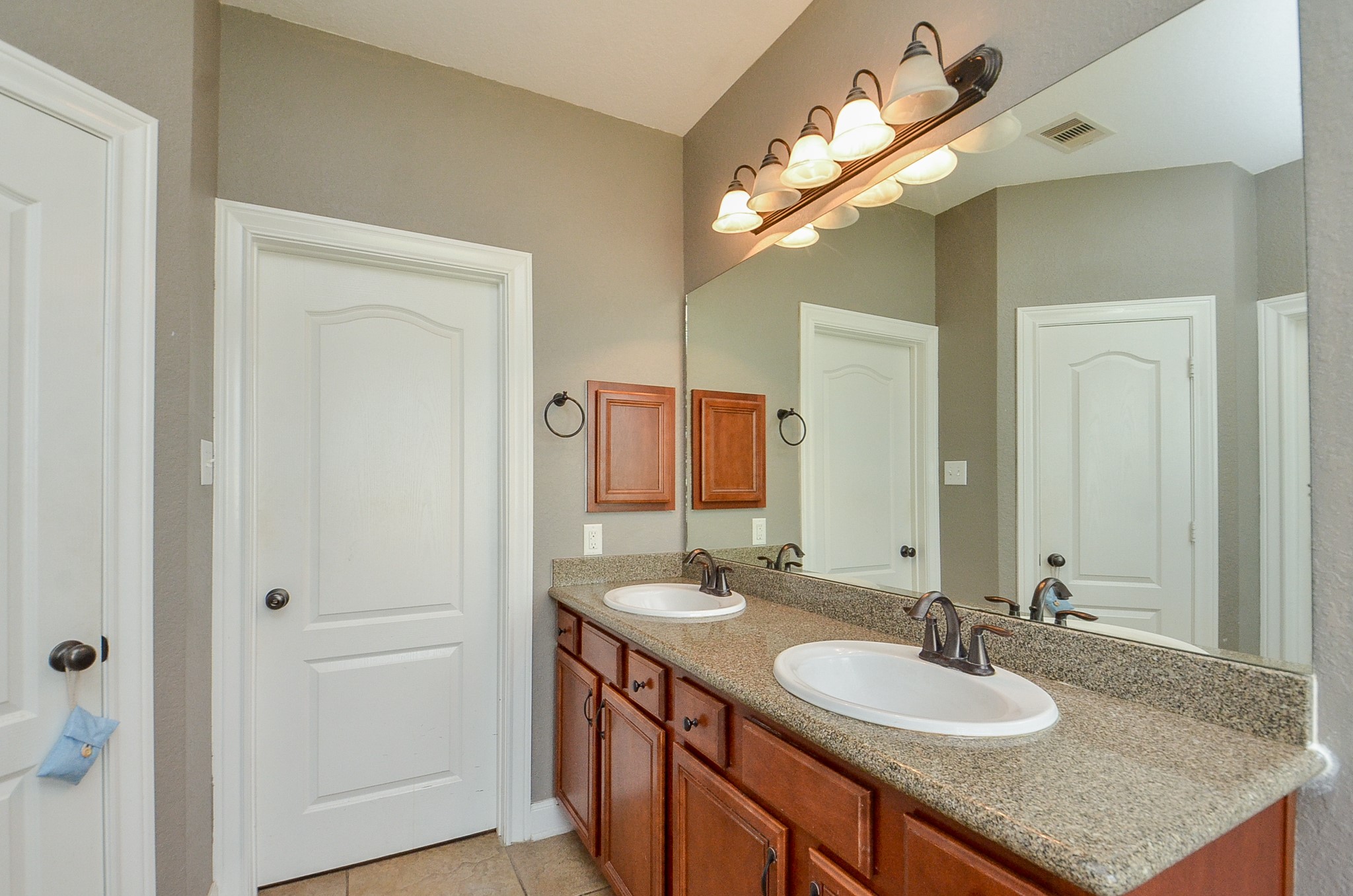 26202 Caper Meadow Lane Property Photo 22