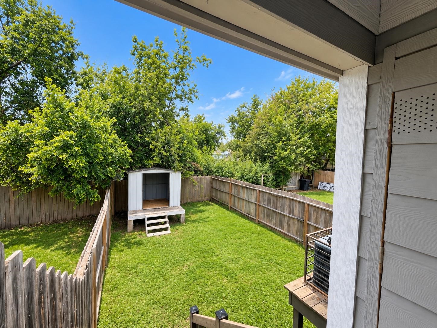 724 E 39th Street B Property Photo 13