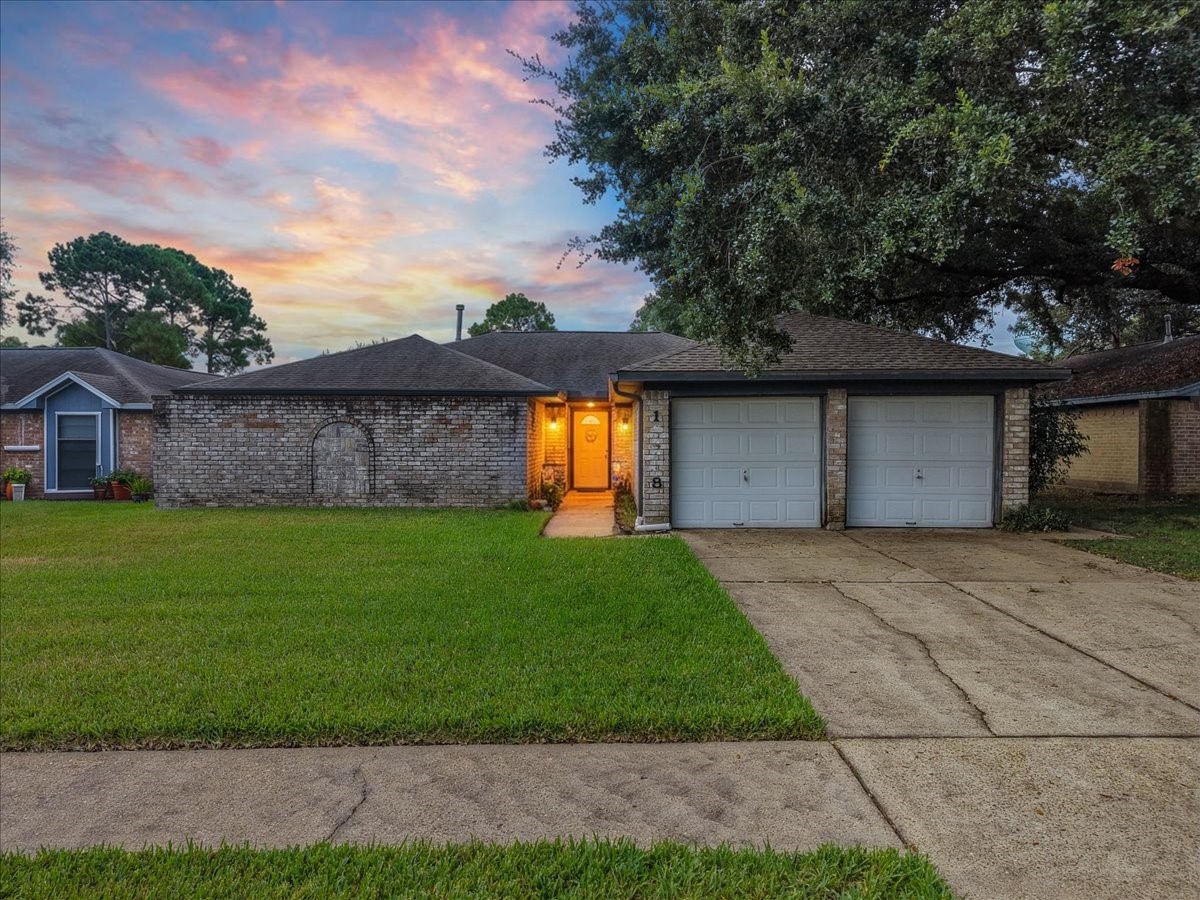 15718 Brookford Drive Property Photo 1