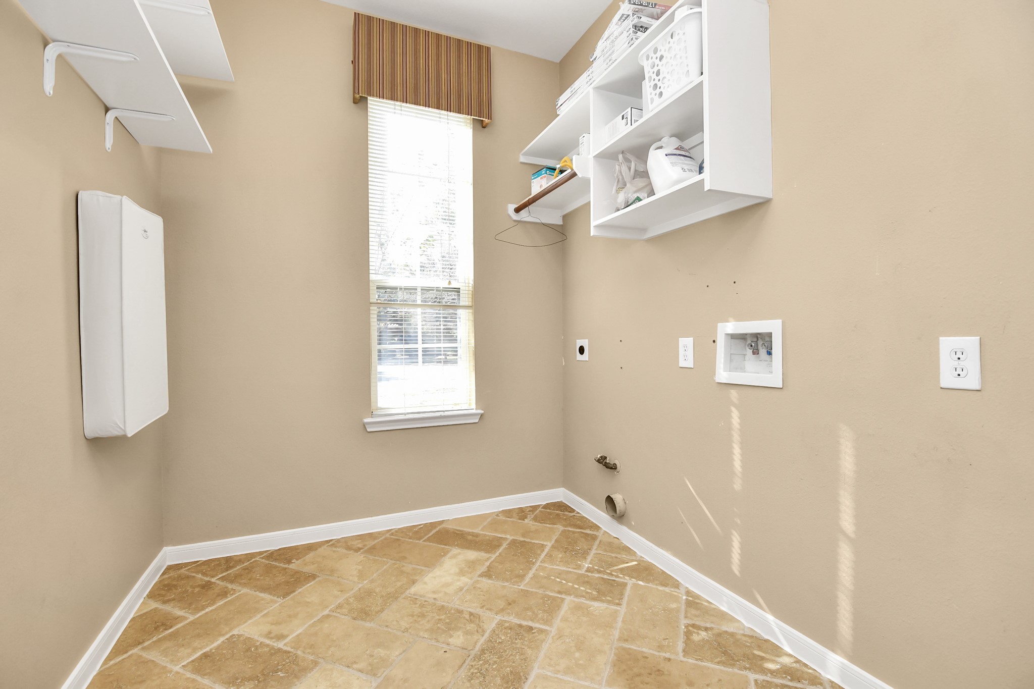 17026 N Aliana Road Property Photo 24