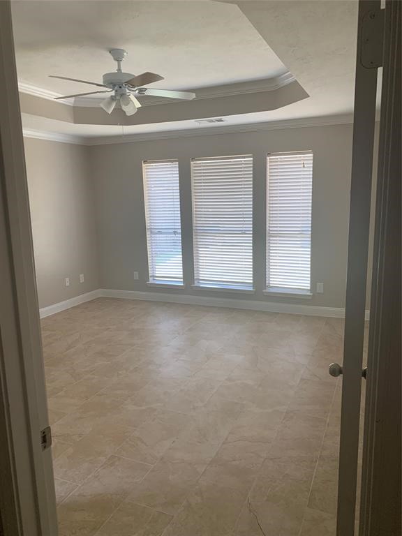 1402 Township Court Property Photo 24