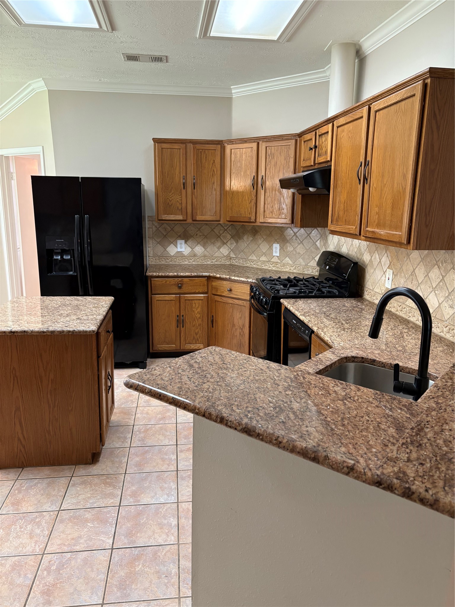 1402 Township Court Property Photo 28