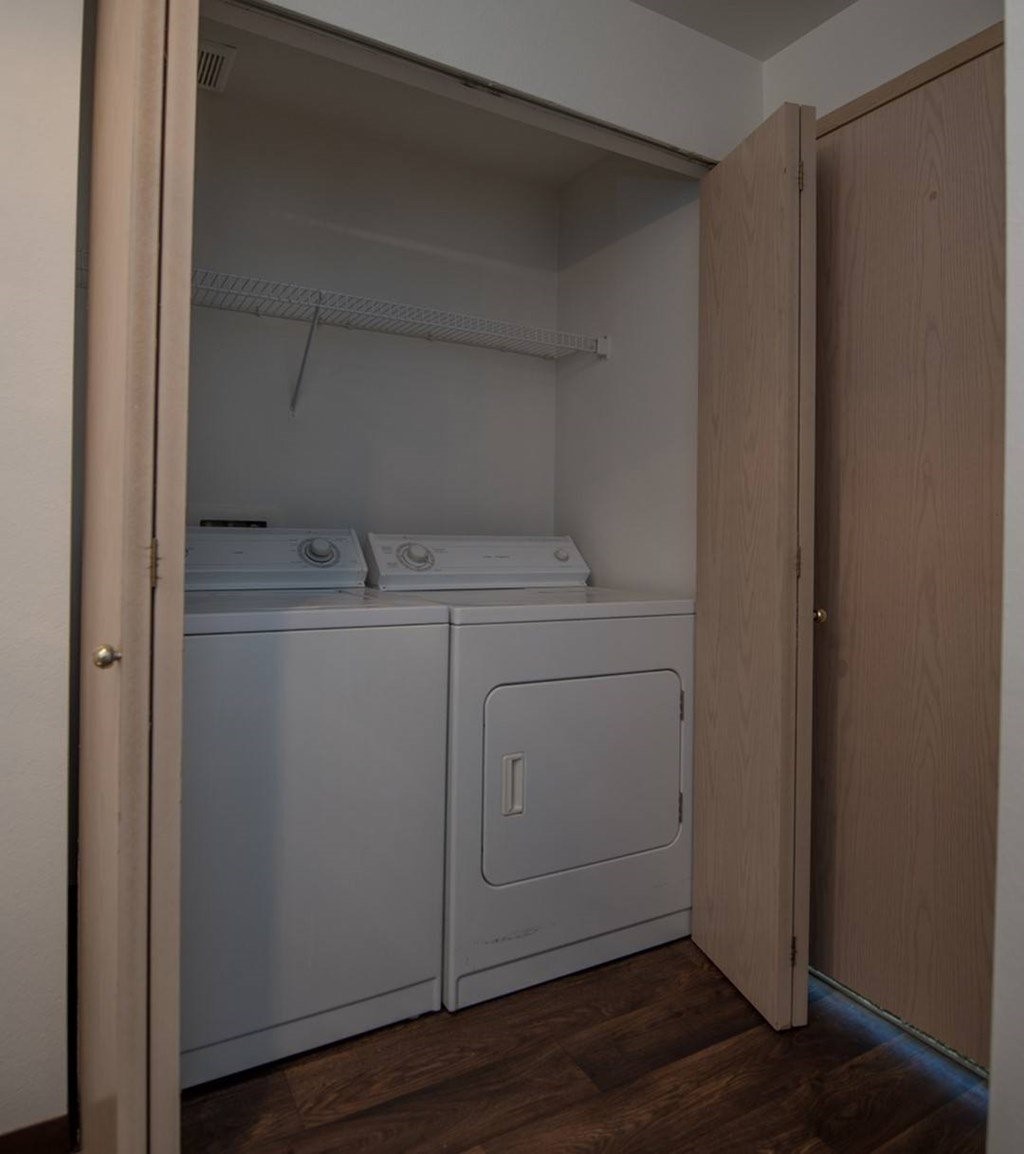 1001 Ne Briarcreek Way Property Photo 17