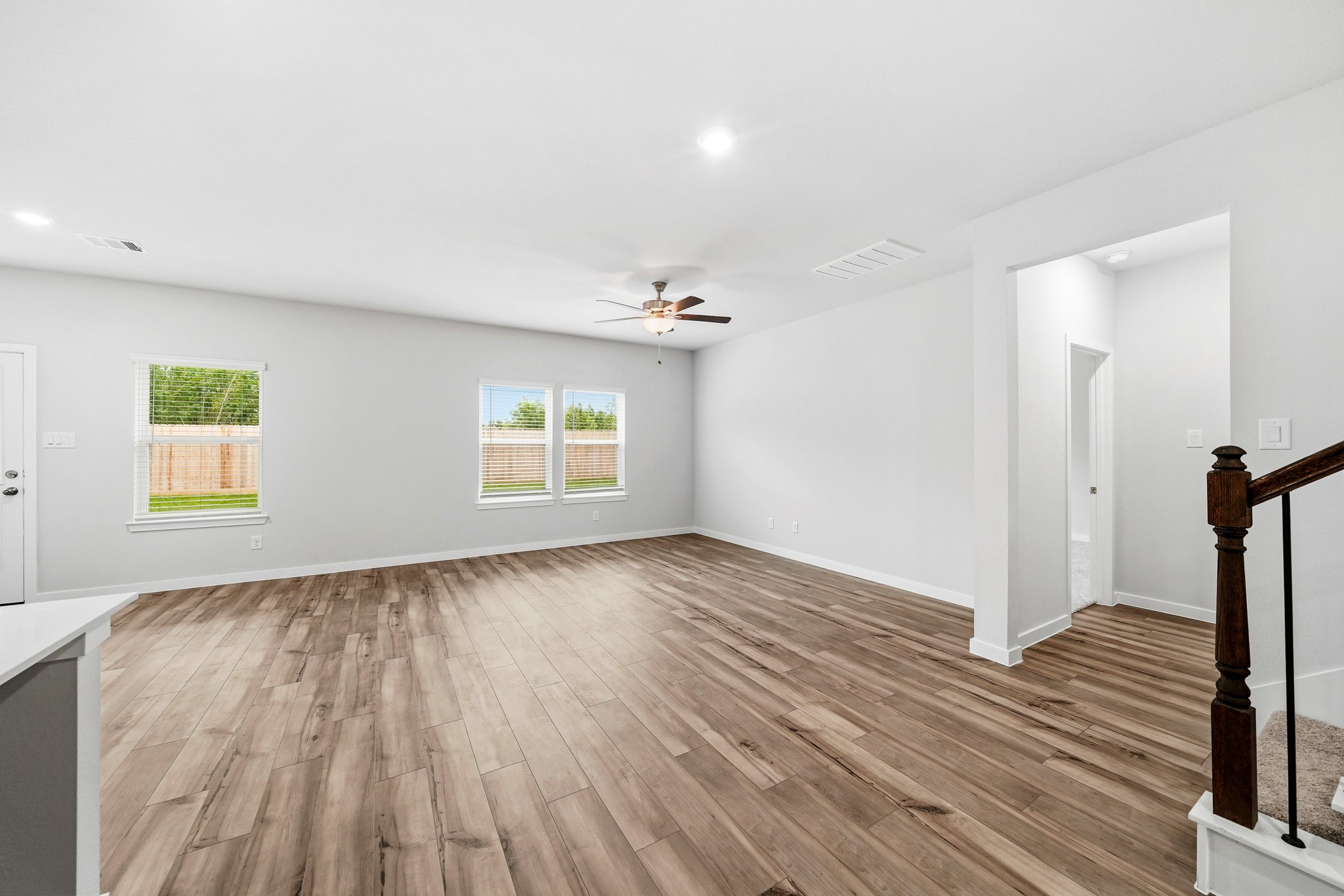 11502 Youngquist Drive Property Photo 6