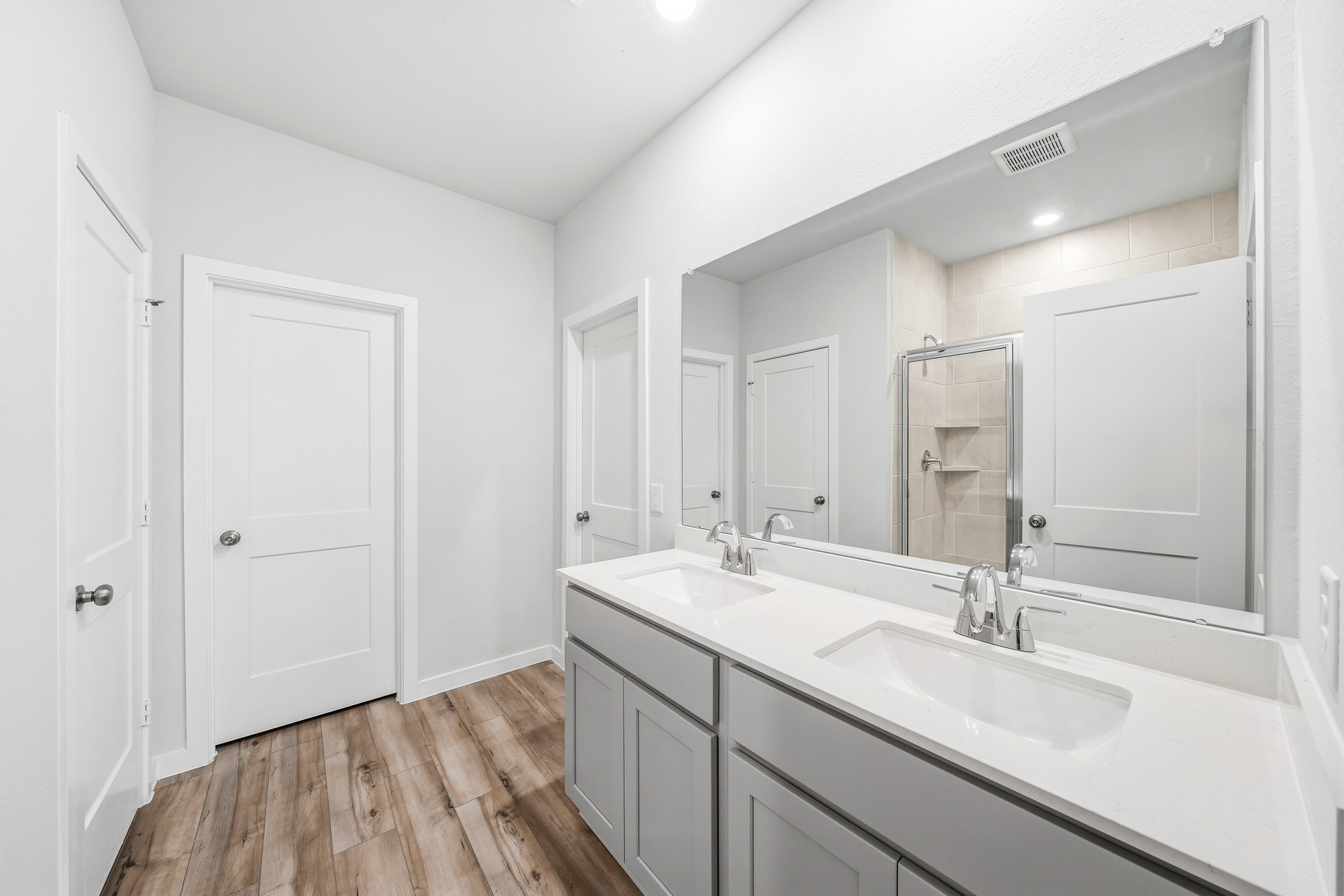 11502 Youngquist Drive Property Photo 10