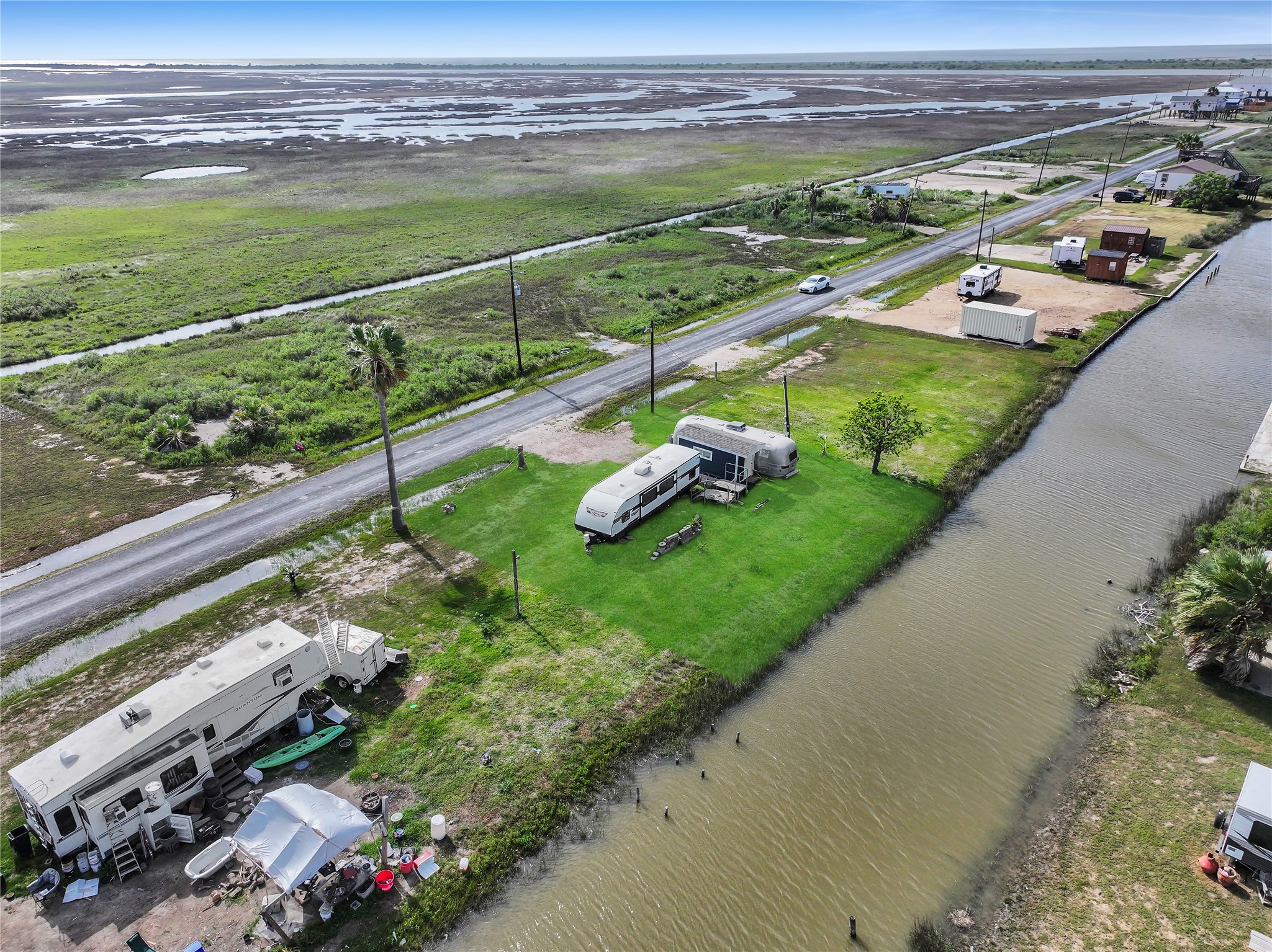 1214 N Tinkle Lane Property Photo 4