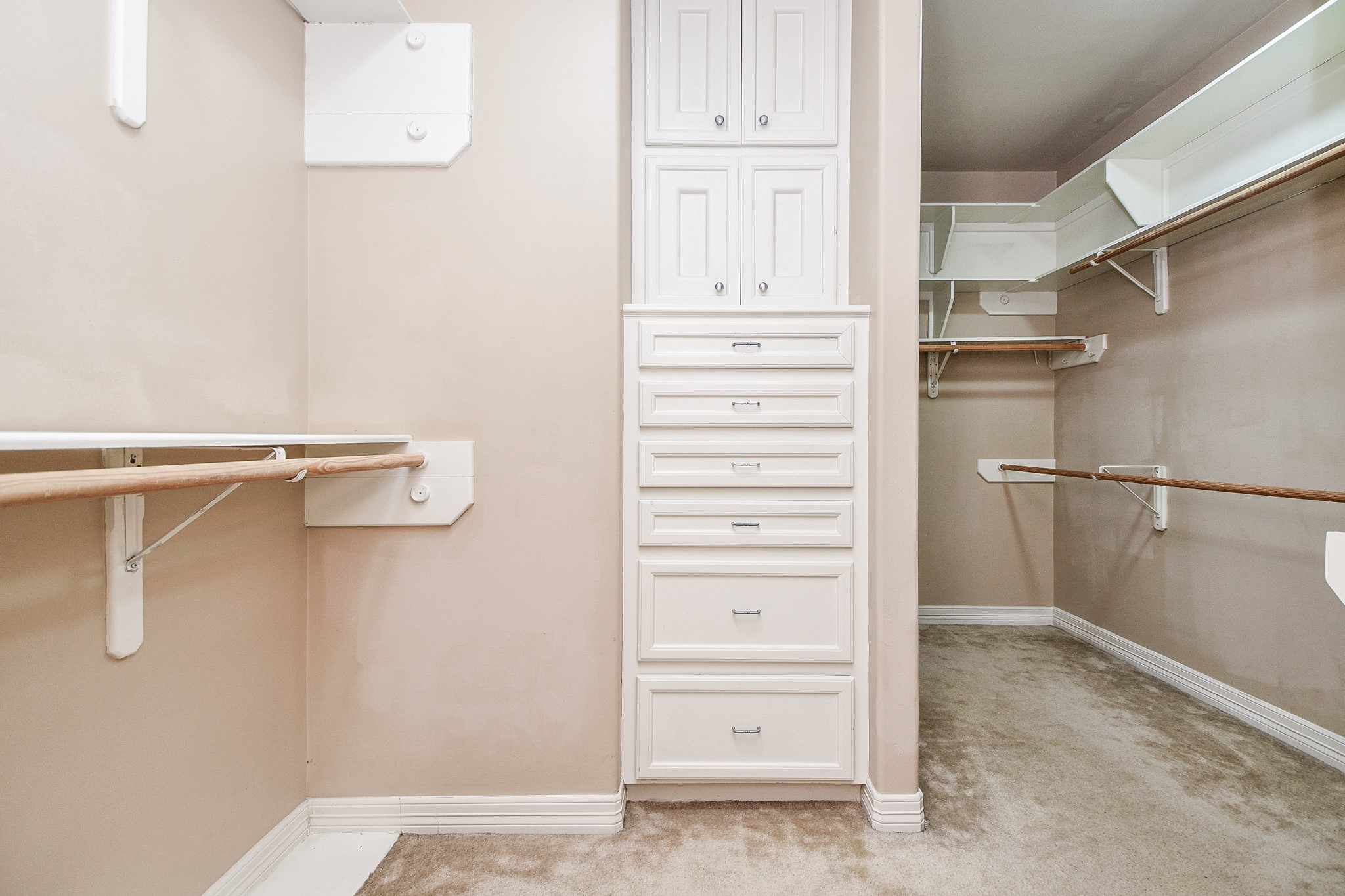 1240 Bingle Road Property Photo 24