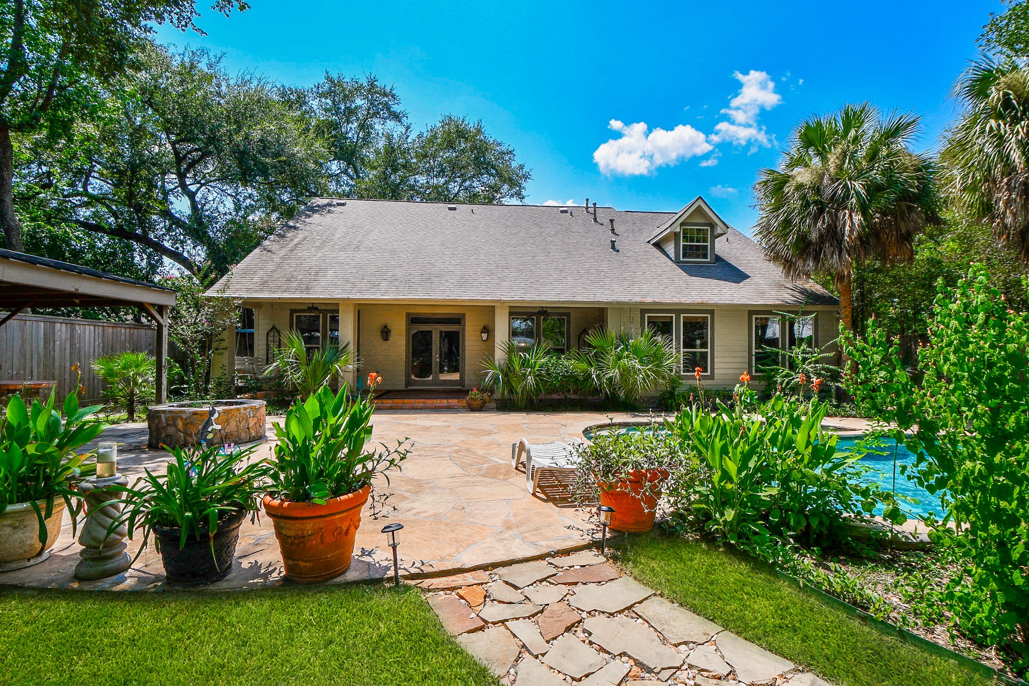 1240 Bingle Road Property Photo 40