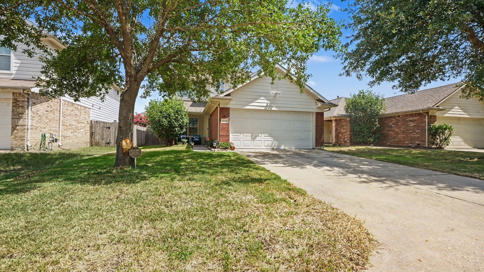 9039 Serena Lane Property Photo 4