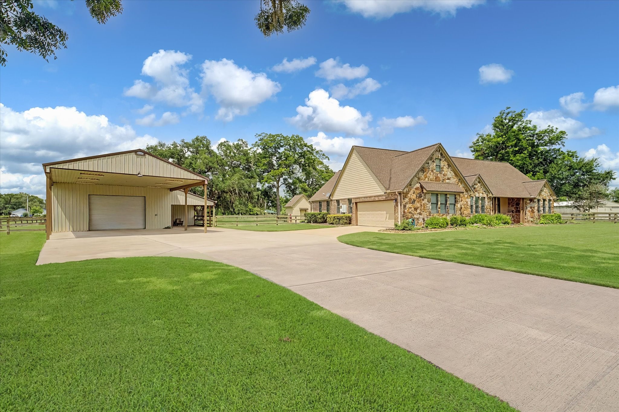 1149 Bar X Trail Property Photo 1