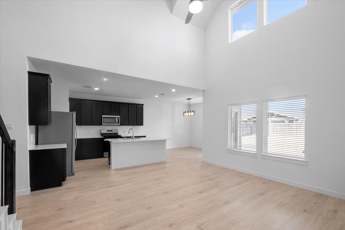 29902 Ousel Falls Lane Property Photo 4