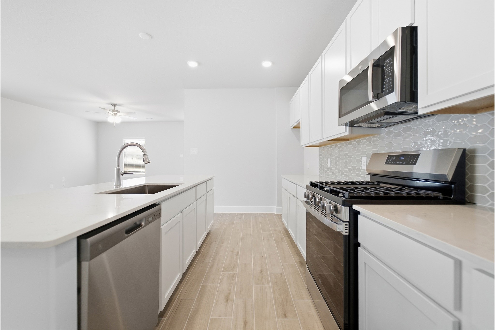 806 Alaska Cedar Drive Property Photo 18