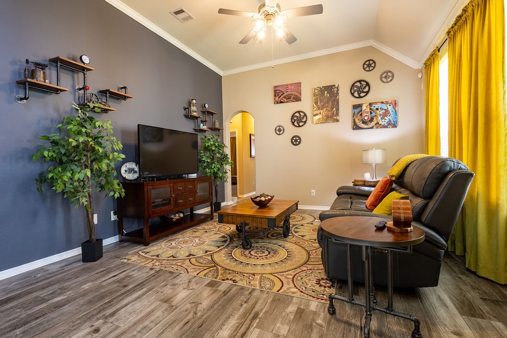 2808 Sand Dune Drive Property Photo 6