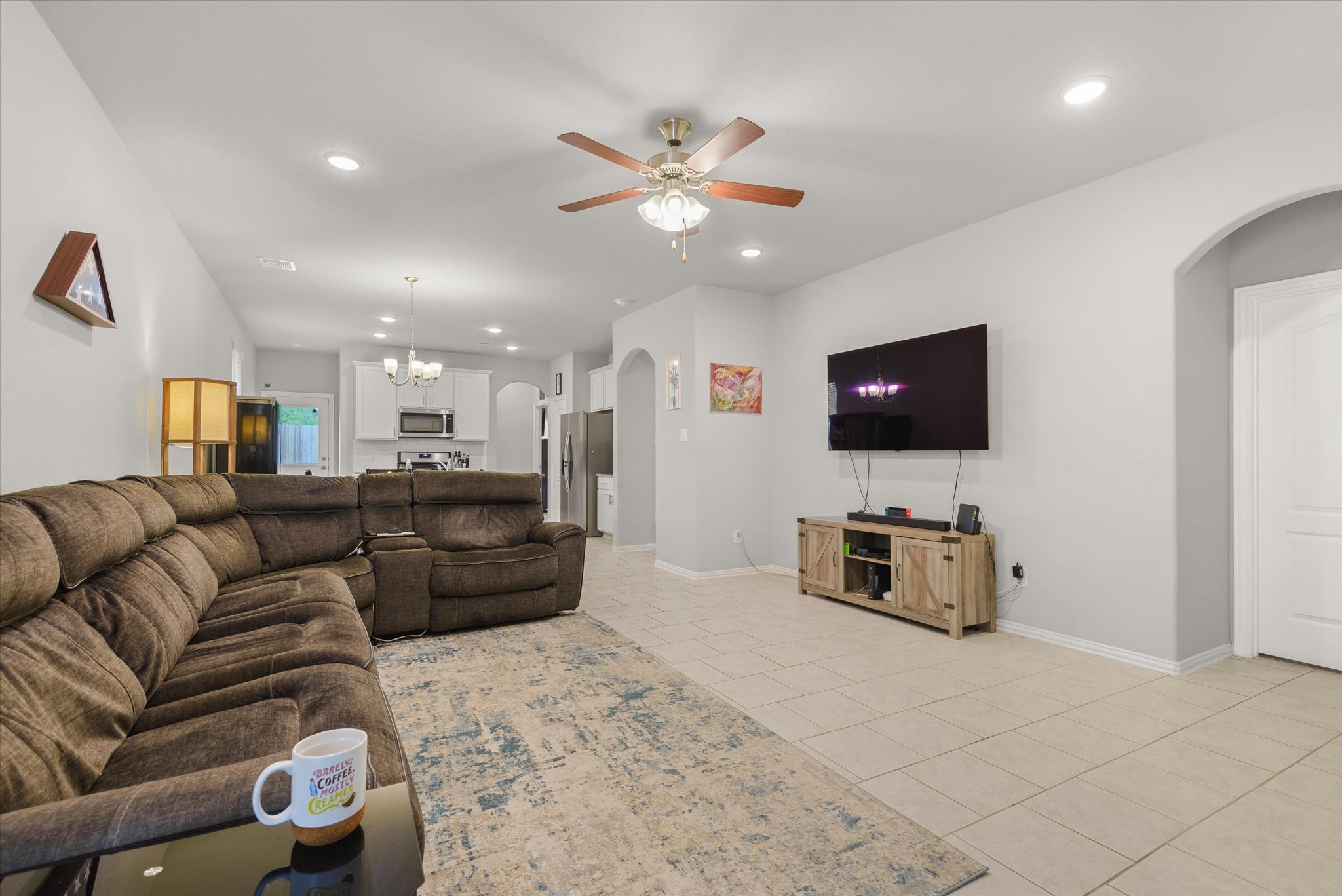 31634 Heguy Pass Property Photo 4