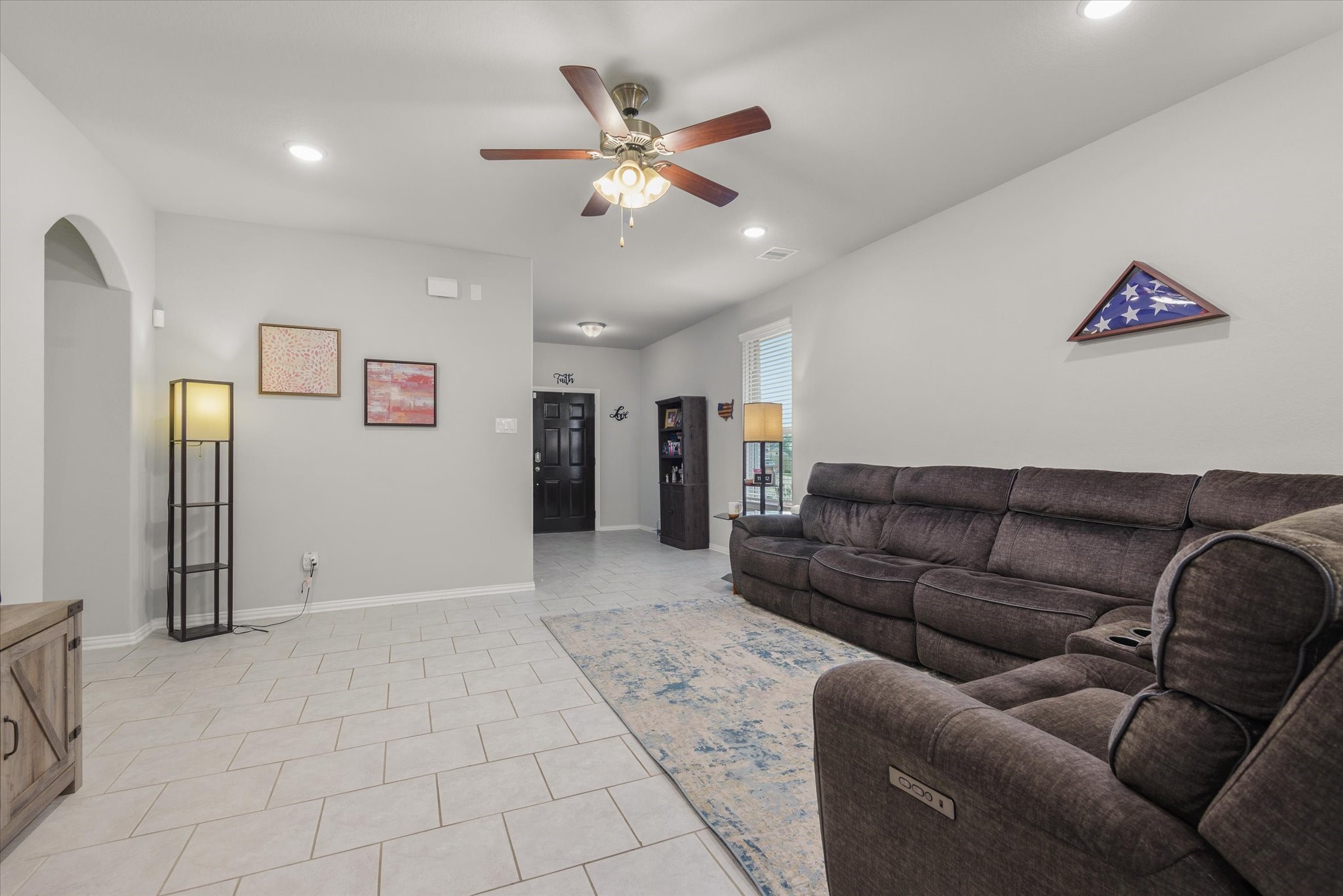 31634 Heguy Pass Property Photo 6