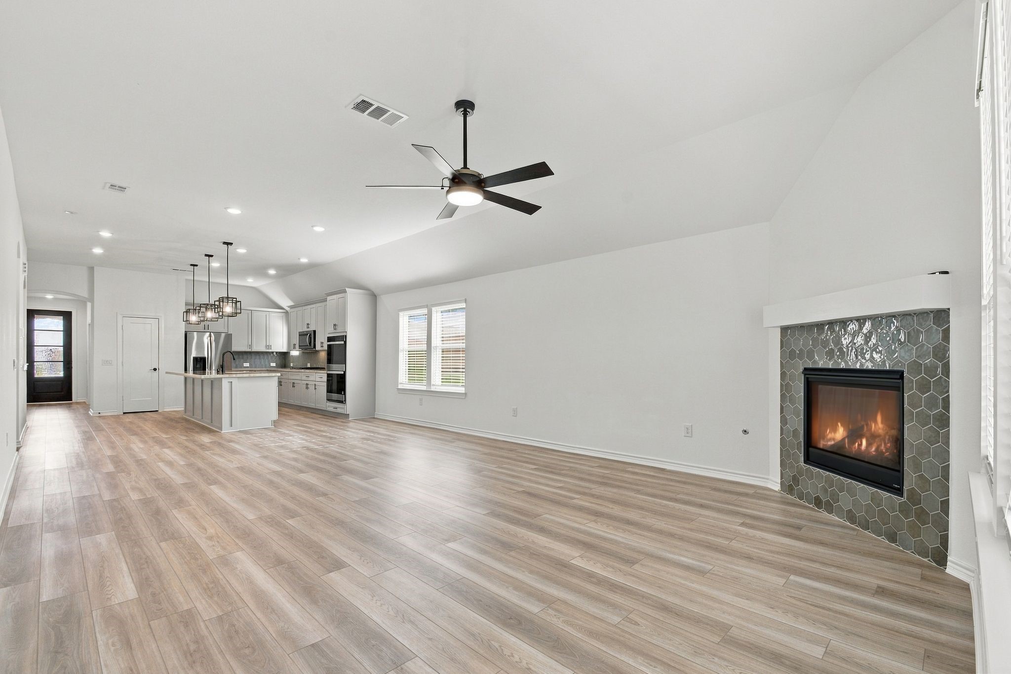14534 Clementine Hall Drive Property Photo 12