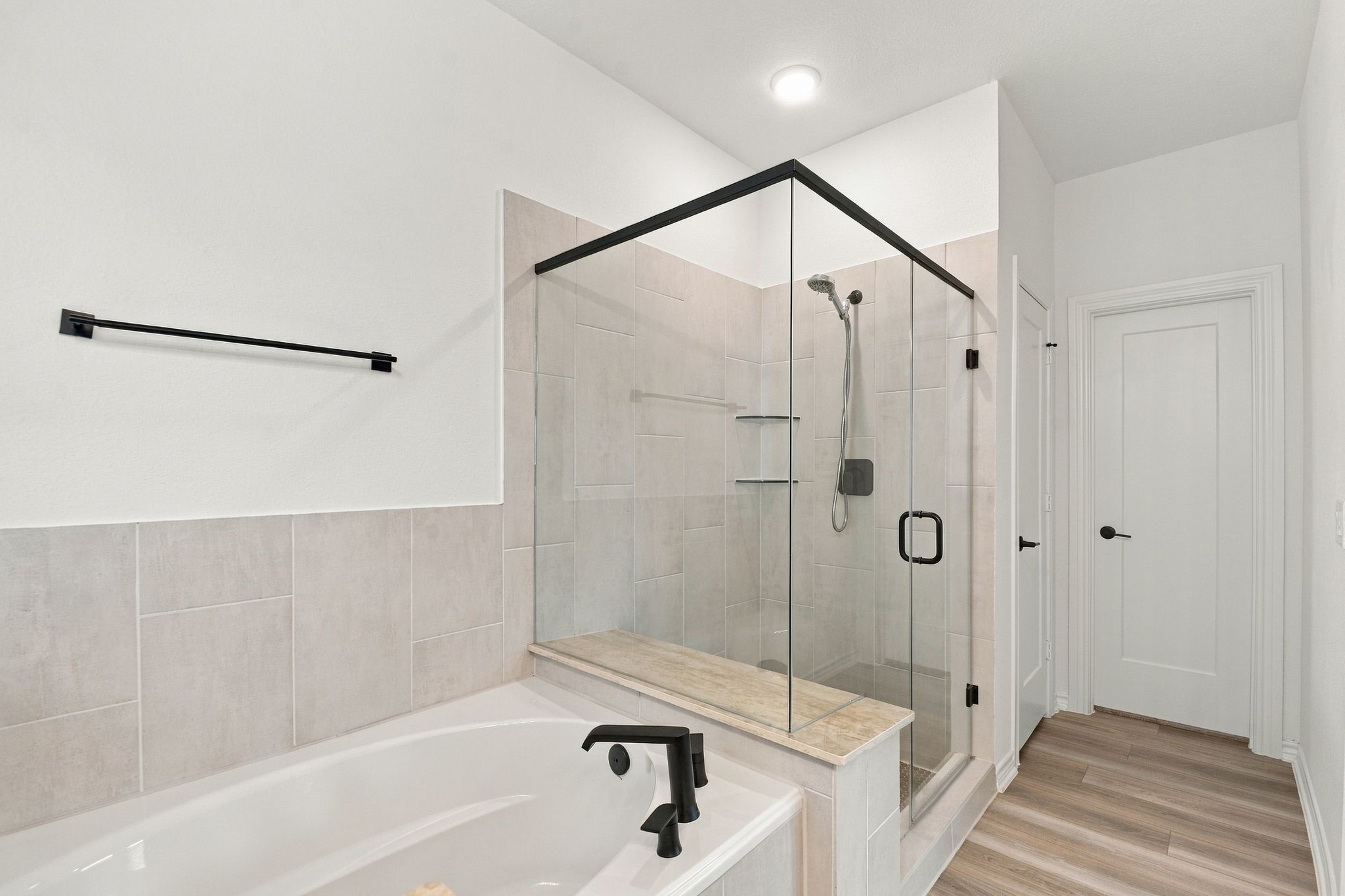 14534 Clementine Hall Drive Property Photo 16