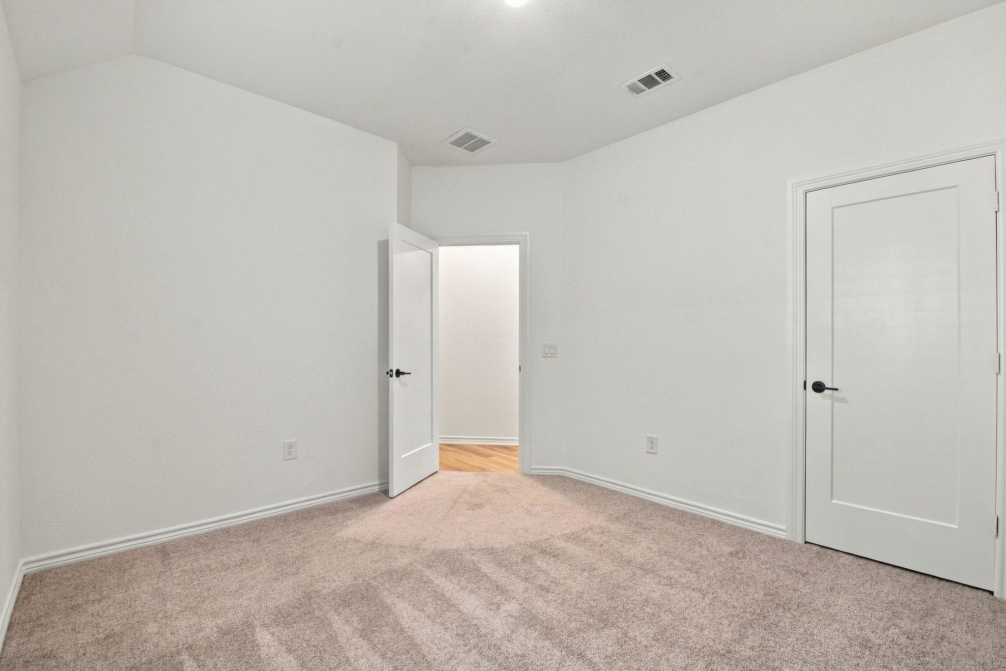 14534 Clementine Hall Drive Property Photo 23