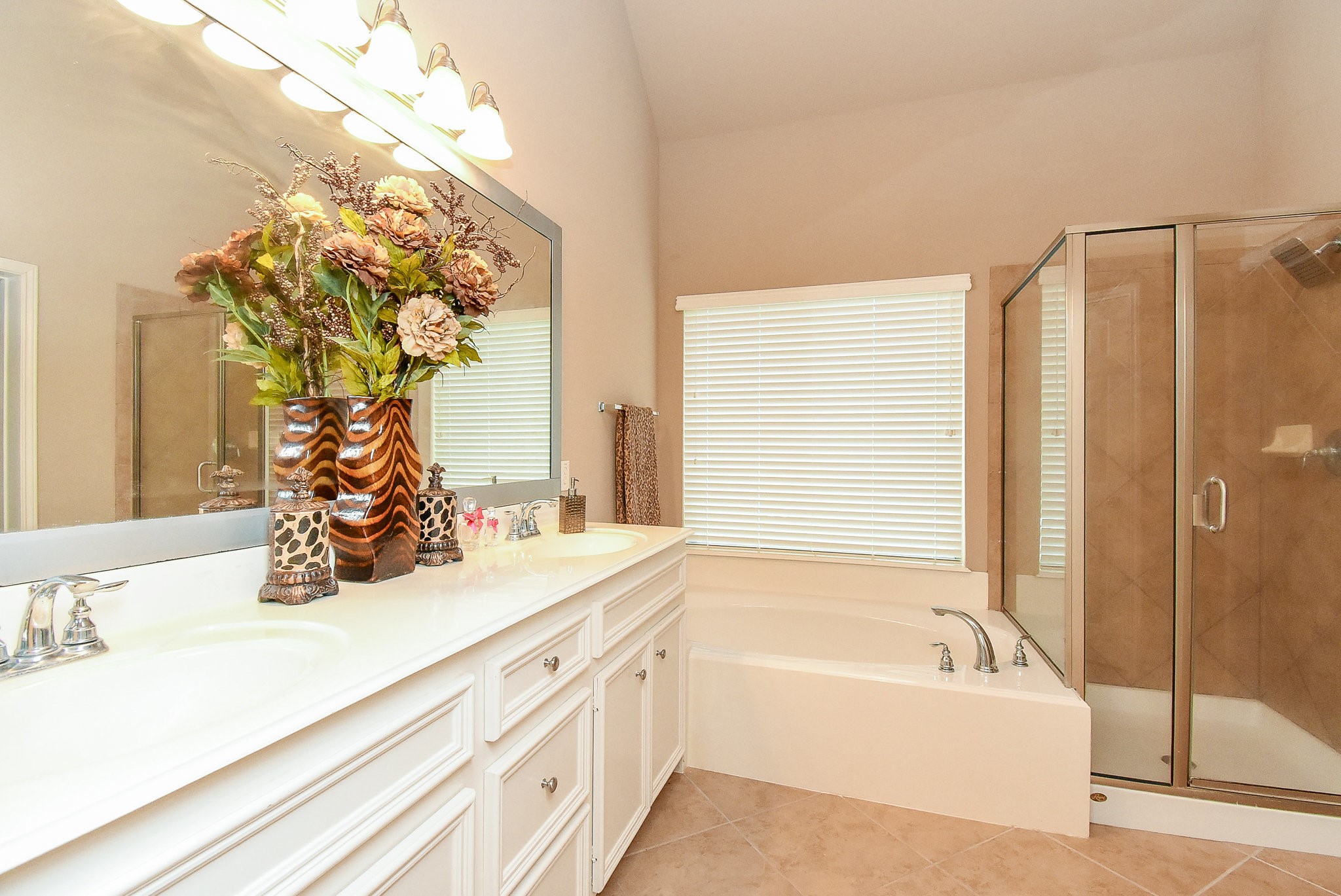 4119 Candle Cove Court Property Photo 17