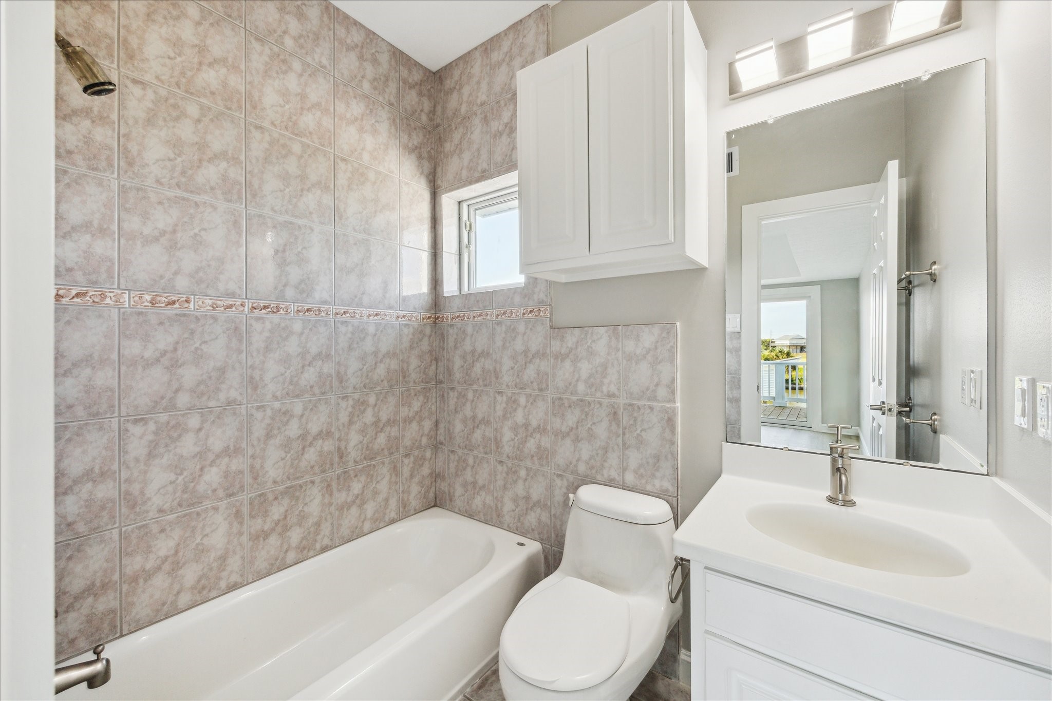13415 Binnacle Way Property Photo 18