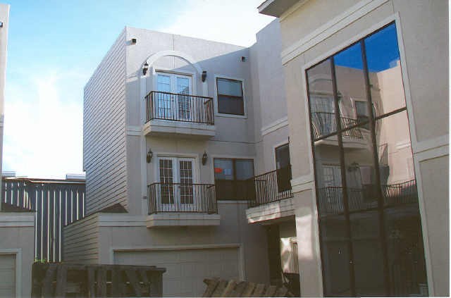 4413 Koehler Unit D Street D Property Photo 12