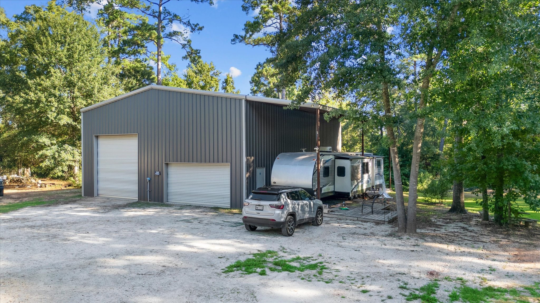 14340 N Highway 75 Property Photo 2