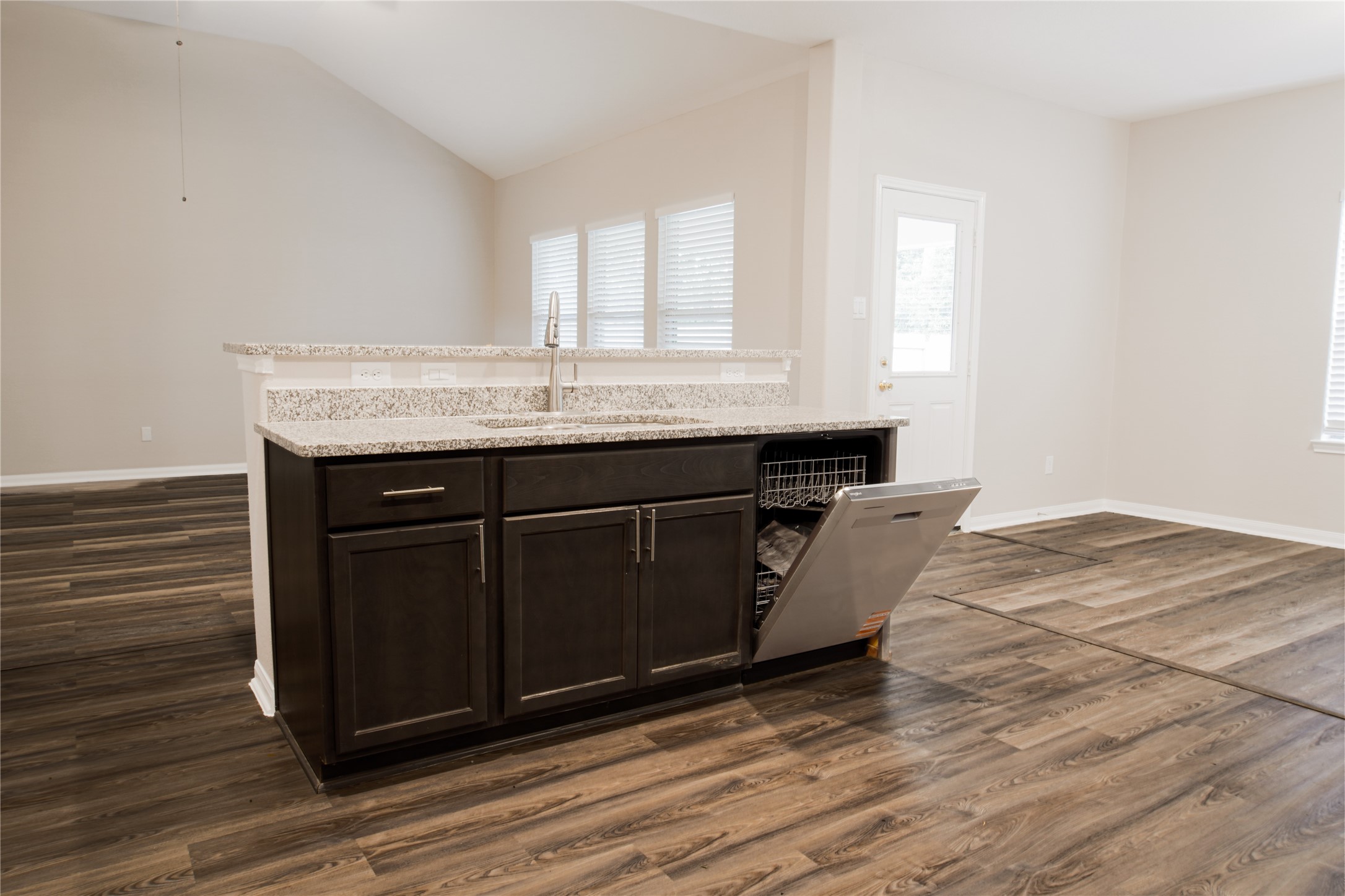 17624 Cedar Crest Drive Property Photo 12