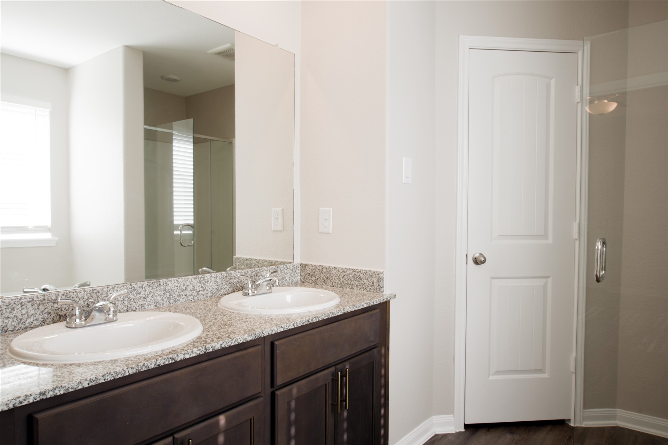 17624 Cedar Crest Drive Property Photo 28