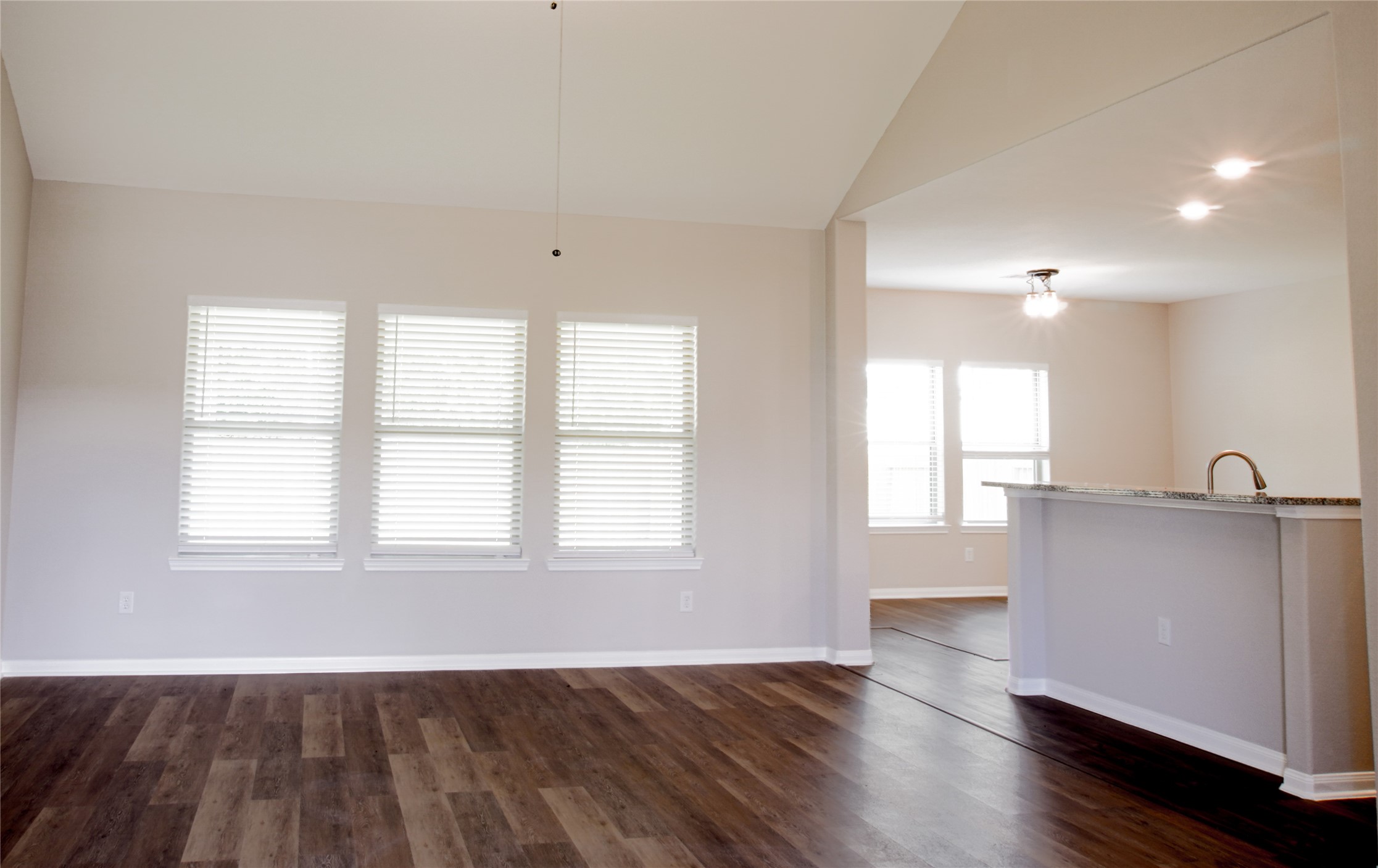 17624 Cedar Crest Drive Property Photo 33