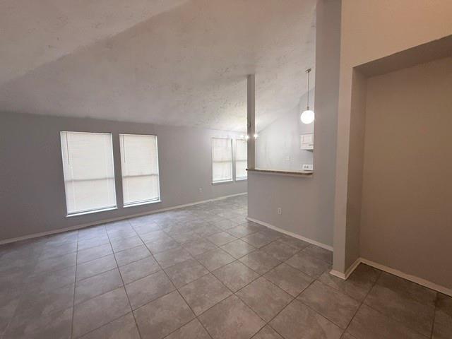 5413 Diane Court Property Photo 3
