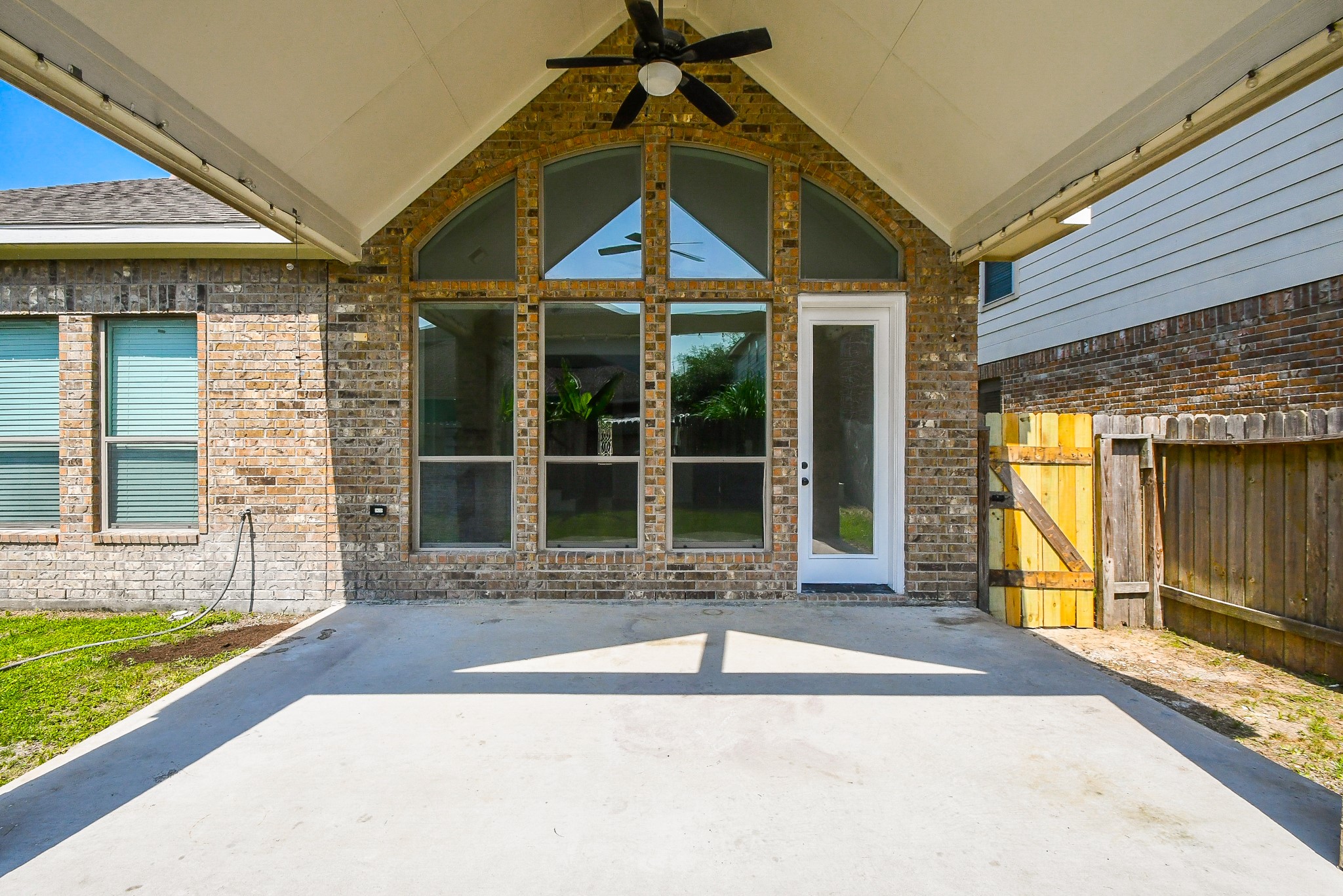 6311 Denison Oaks Drive Property Photo 32