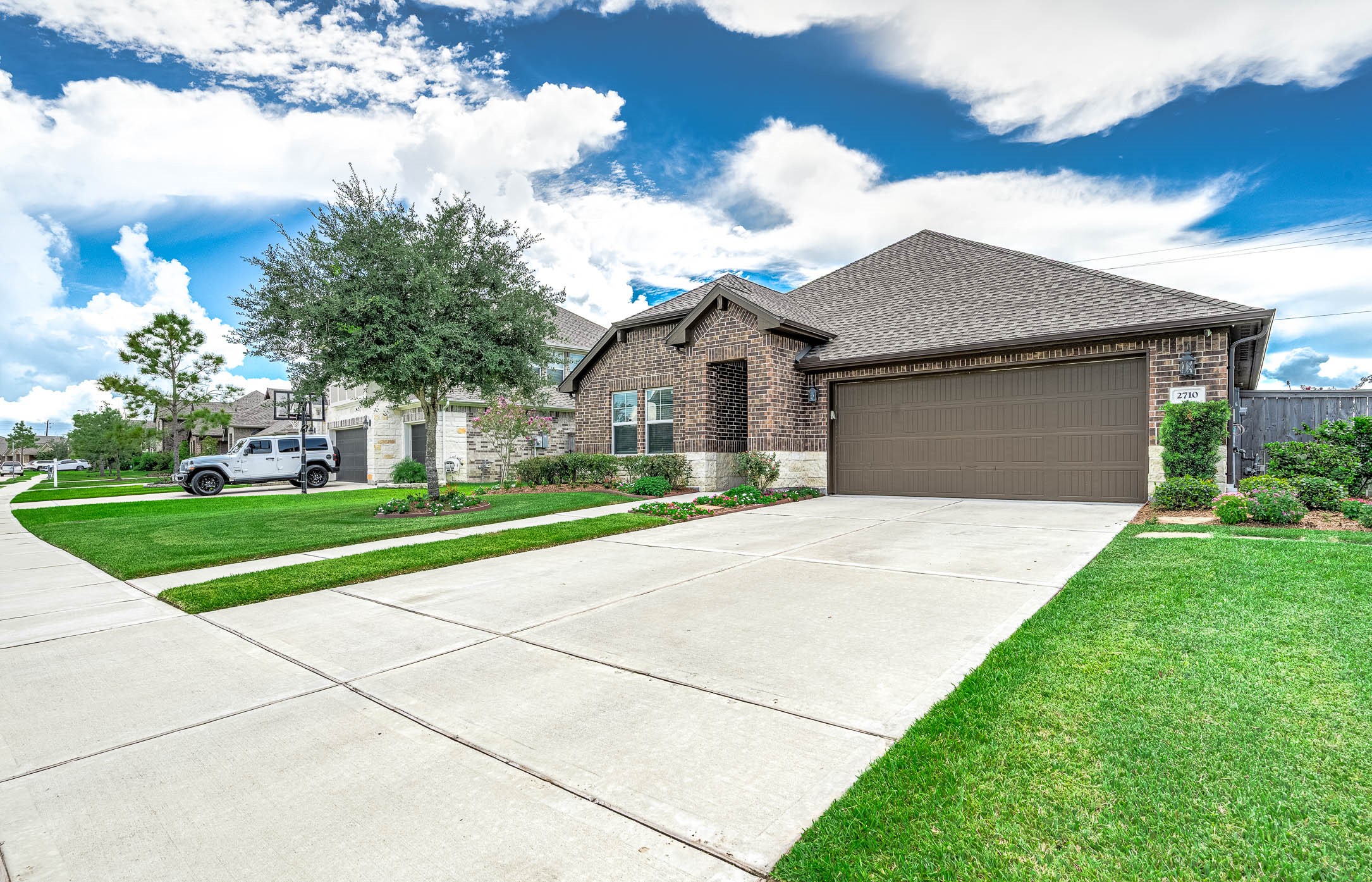 2710 Summer Indigo Trail Property Photo 6