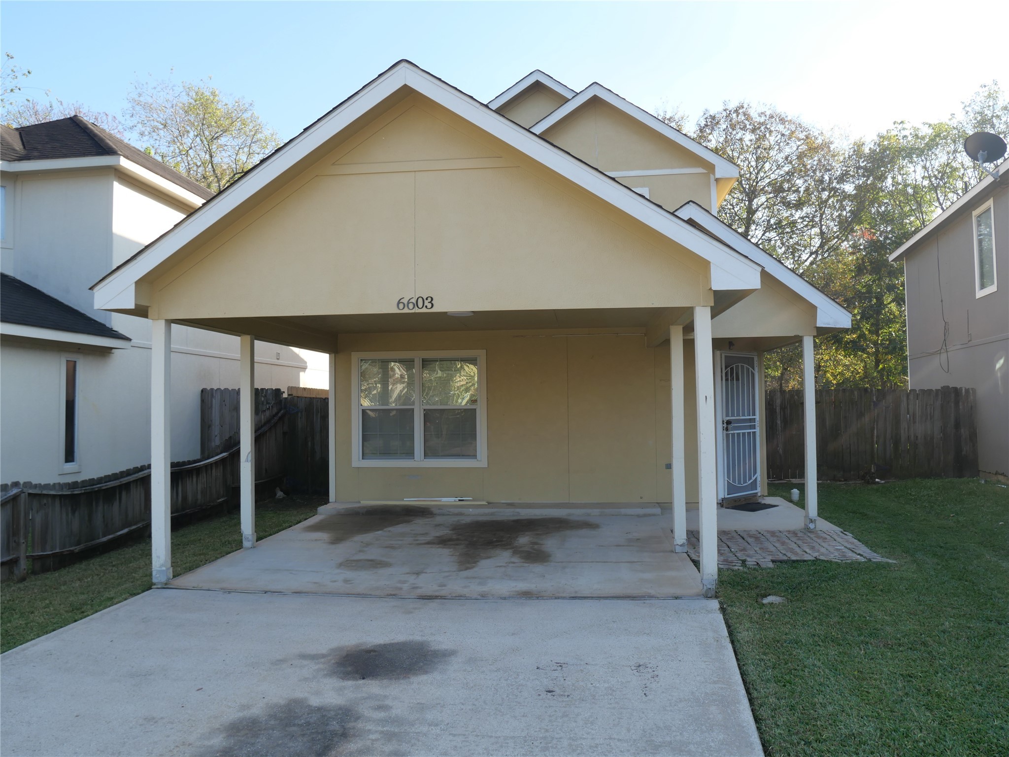 6603 Schambray Street Property Photo 1