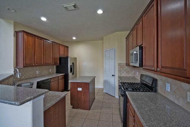 26635 Summerbend Hollow Lane Property Photo 15
